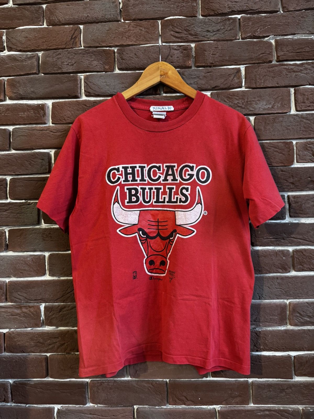 NBA Vintage 1990 Chicago Bulls Basketball NBA Tee Jordan Red M Size US M / EU 48-50 / 2 - 1 Thumbnail