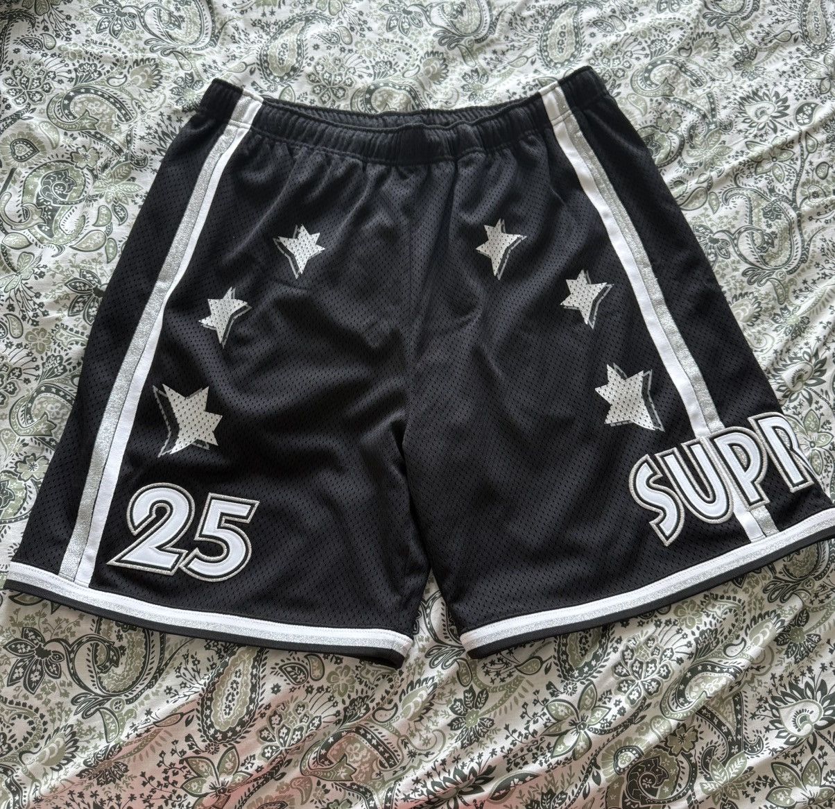 Supreme Supreme SS25 authentic all star shorts size large Size US 36 / EU 52 - 1 Thumbnail