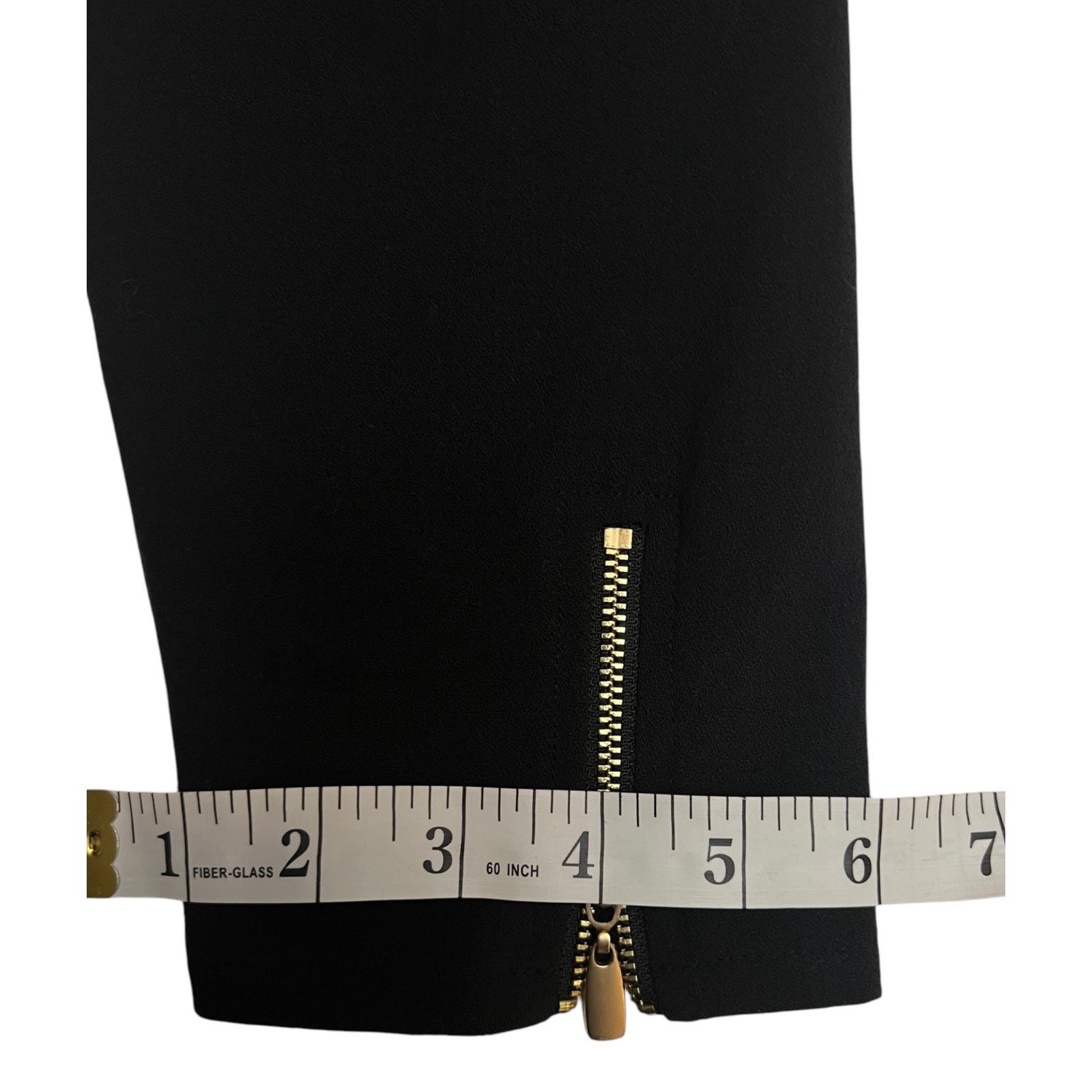 Laundry by Shelli Segal Laundry by Shelli Segal Black Midi Dress with Zipper Size 10 Size L / US 10 / IT 46 - 22 Thumbnail