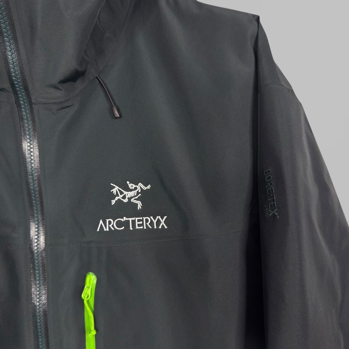 Arc'teryx ARCTERYX GREEN ALPHA SV GORE TEX PRO JACKET SIZE XL Size US XL / EU 56 / 4 - 5 Thumbnail