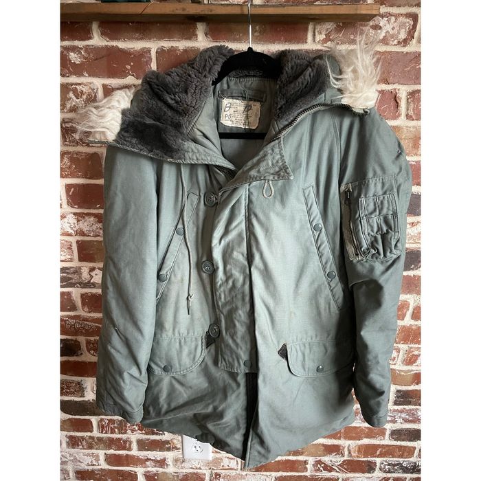 Vintage air outlet force parka