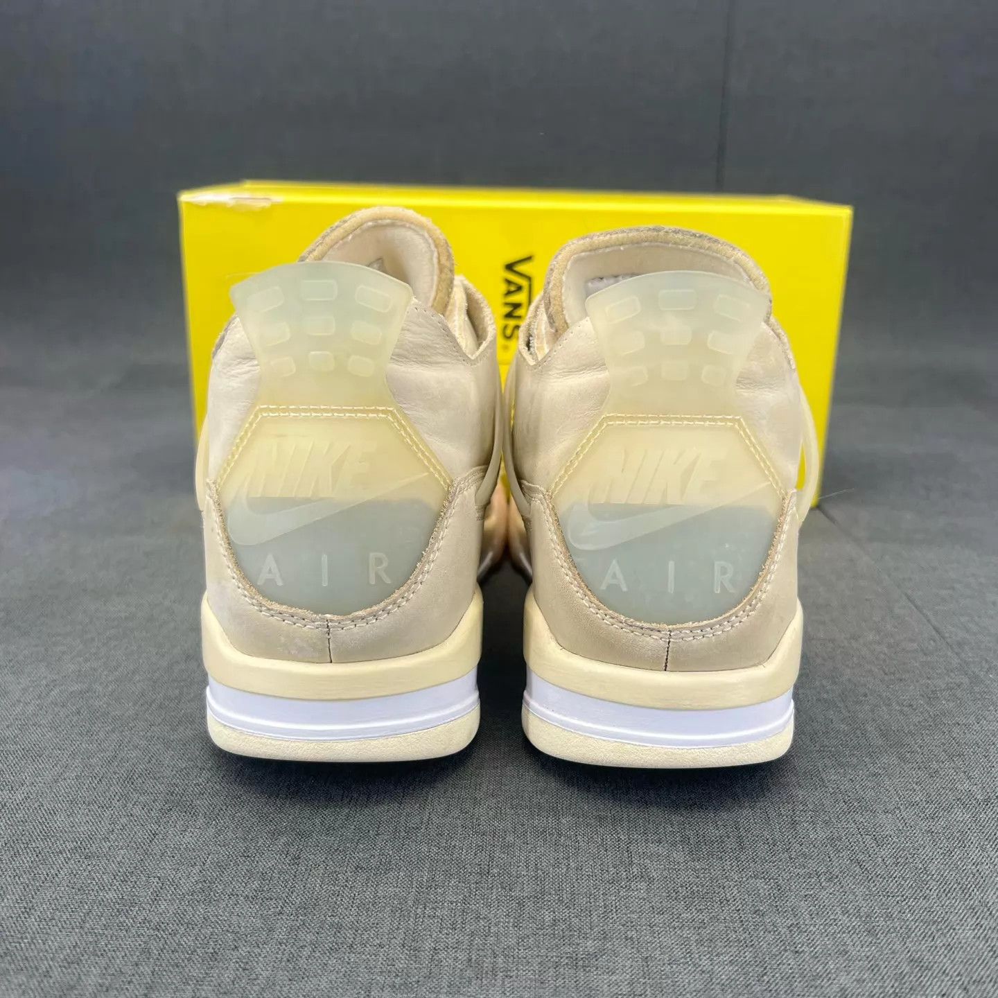 Nike Air Jordan 4 White Sail US 40.5 New Condition Size US 7.5 / EU 40-41 - 5 Thumbnail