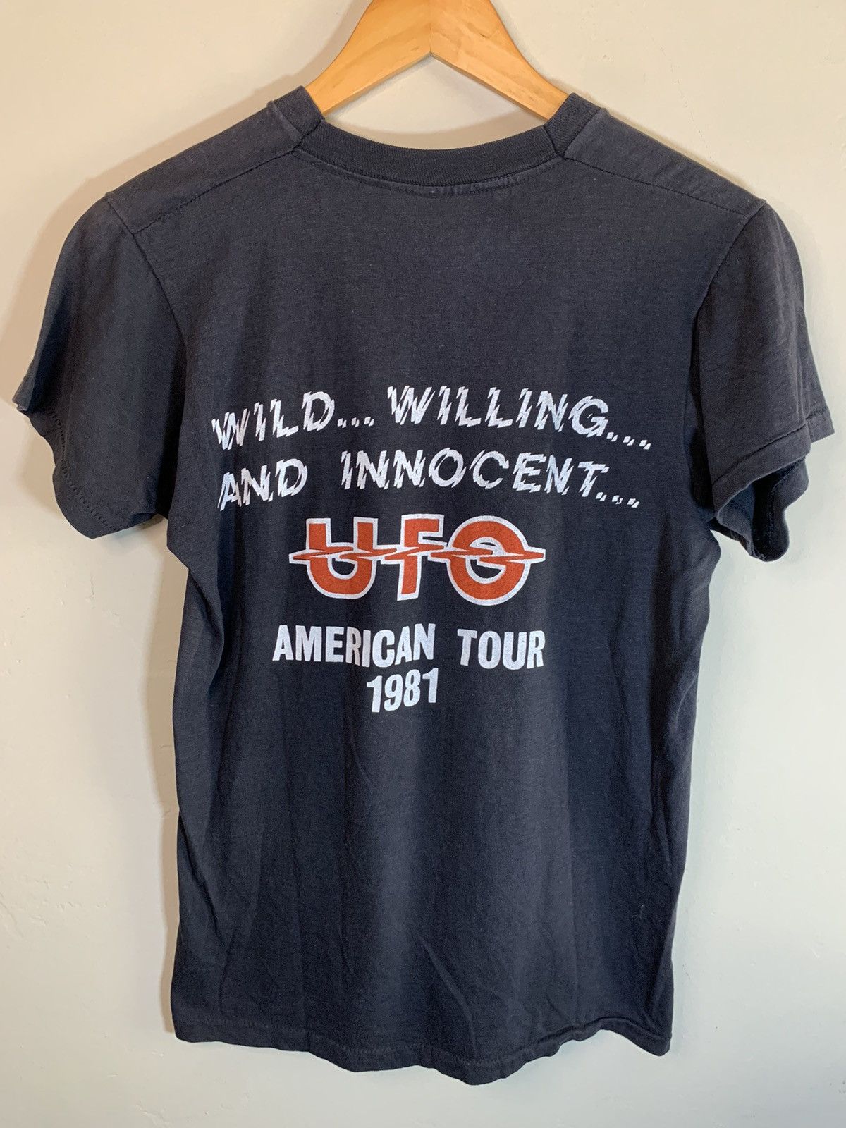 Band Tees × Vintage *RARE* Vintage 1981 UFO Wild Willing Innocent Tour T-Shirt L Size US L / EU 52-54 / 3 - 2 Thumbnail