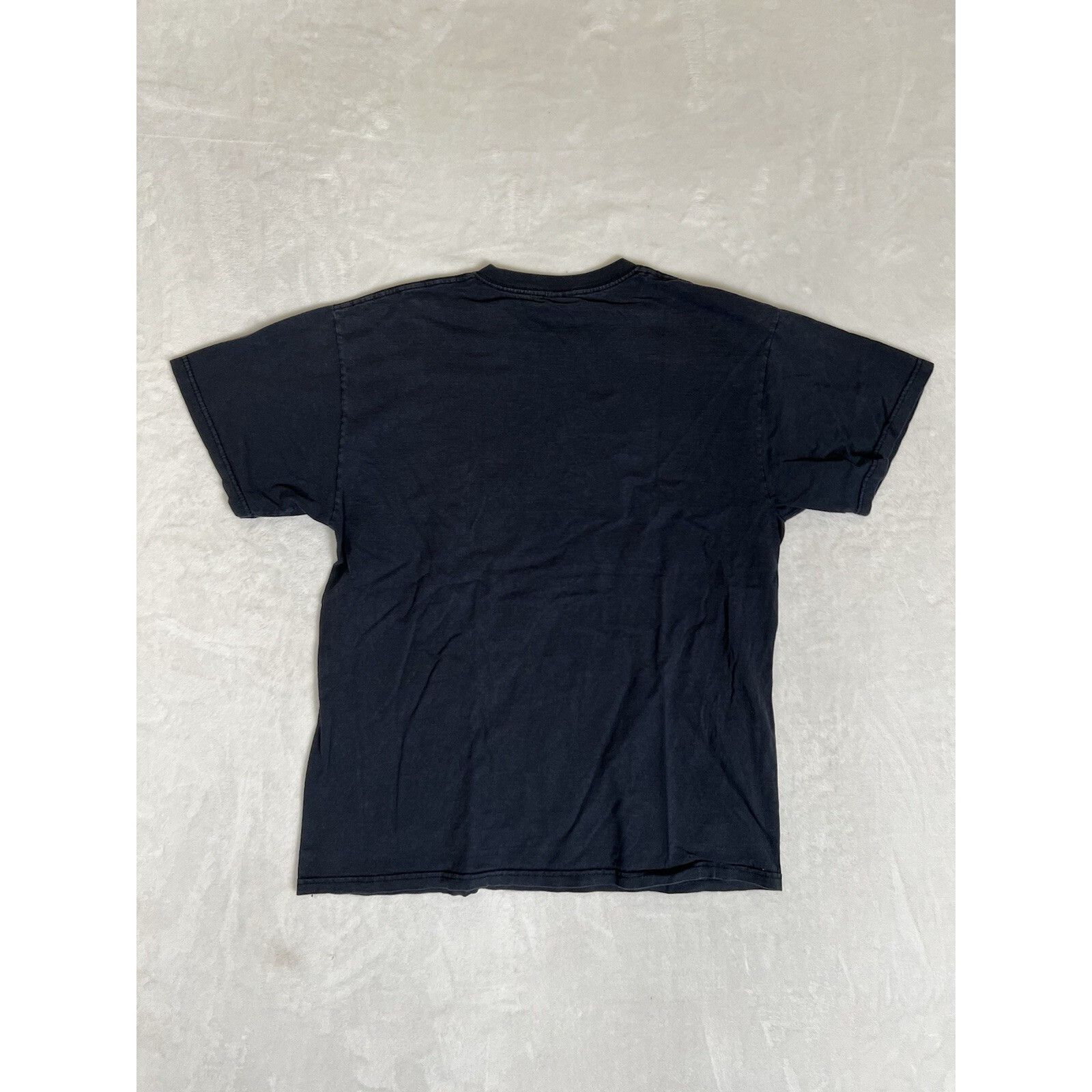 Gildan Vintage Dare T-Shirt Size Large “To Resist Drugs And Violenc Size US L / EU 52-54 / 3 - 4 Thumbnail
