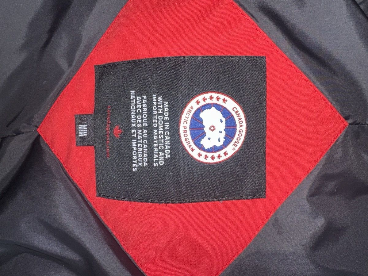 Canada Goose Canada goose red puffer parka Size US M / EU 48-50 / 2 - 5 Thumbnail