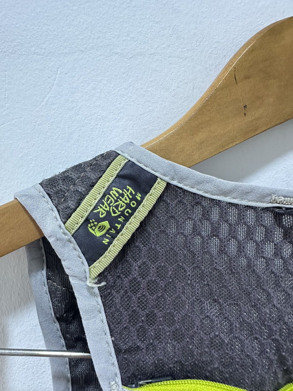 Mountain Hardwear Mountain HardWear Fluid Race Vest Size US S / EU 44-46 / 1 - 4 Thumbnail