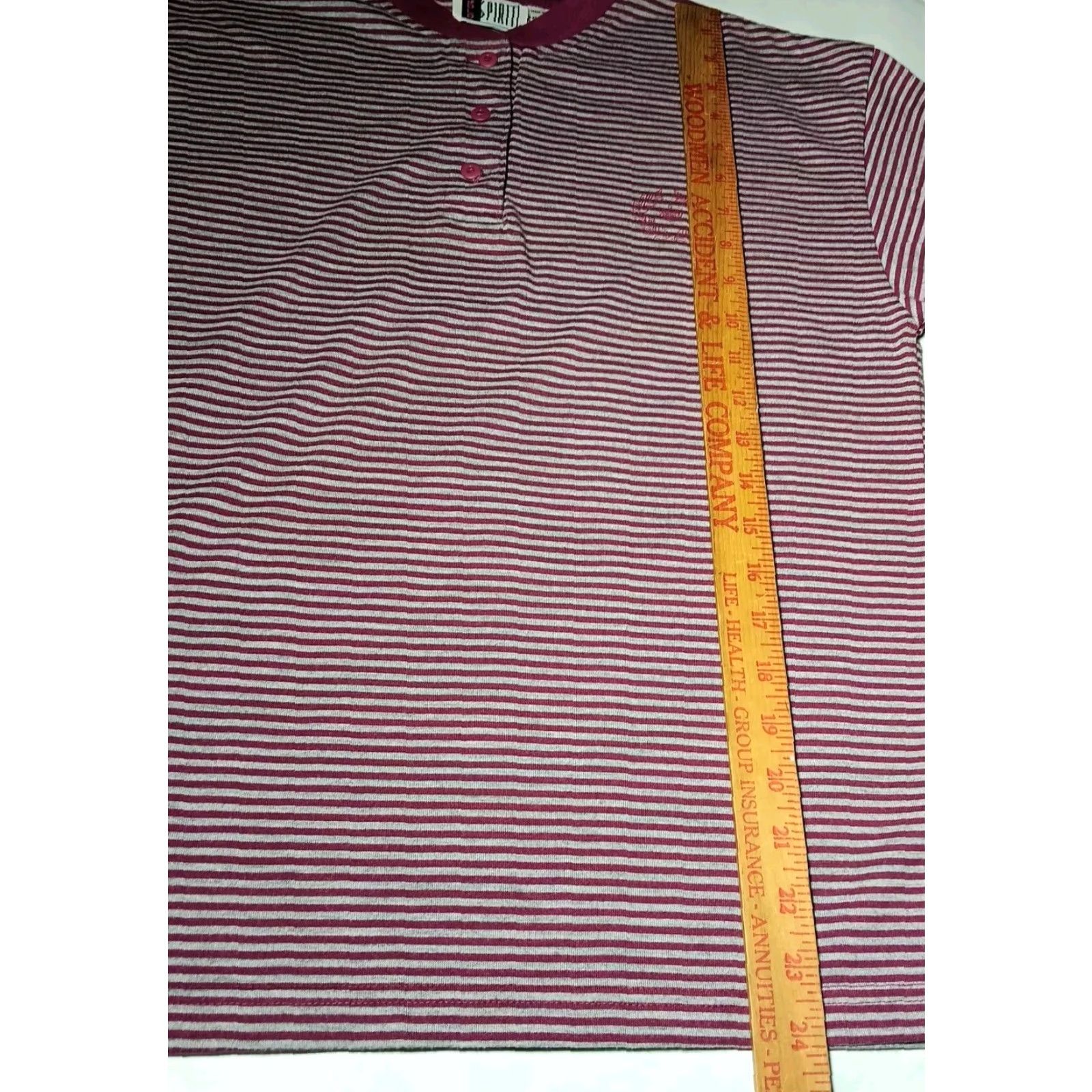 Vintage VINTAGE Bold Spirit Shirt Womens S Pink Gray Crew Neck Short Sleeve Button Knit 1990s Grunge Basic Crest Casual Size S / US 4 / IT 40 - 3 Thumbnail