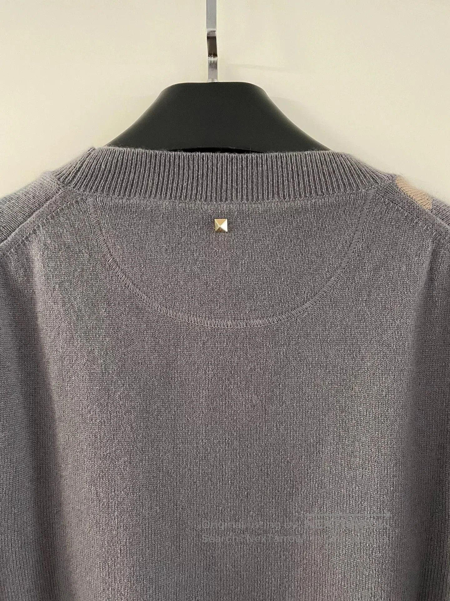 Valentino Valentino Cashmere Pullover Sweater. Size US M / EU 48-50 / 2 - 6 Thumbnail