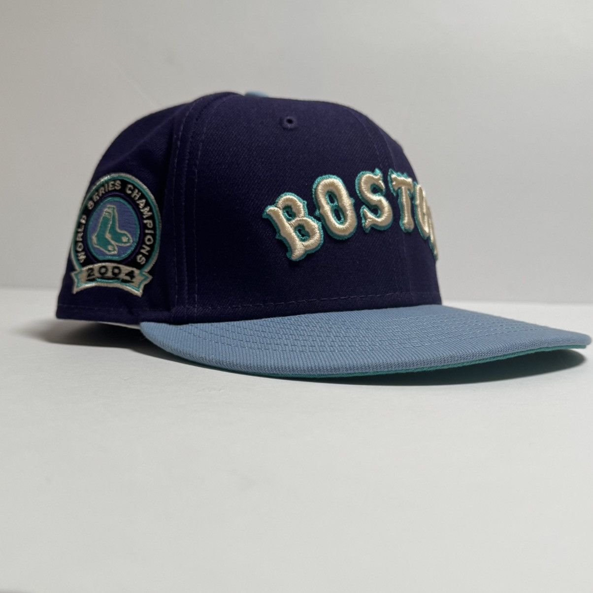 New Era Boston Red Sox NewEra 59FIFTYFitted Hat – World Series Patch Size ONE SIZE - 2 Thumbnail