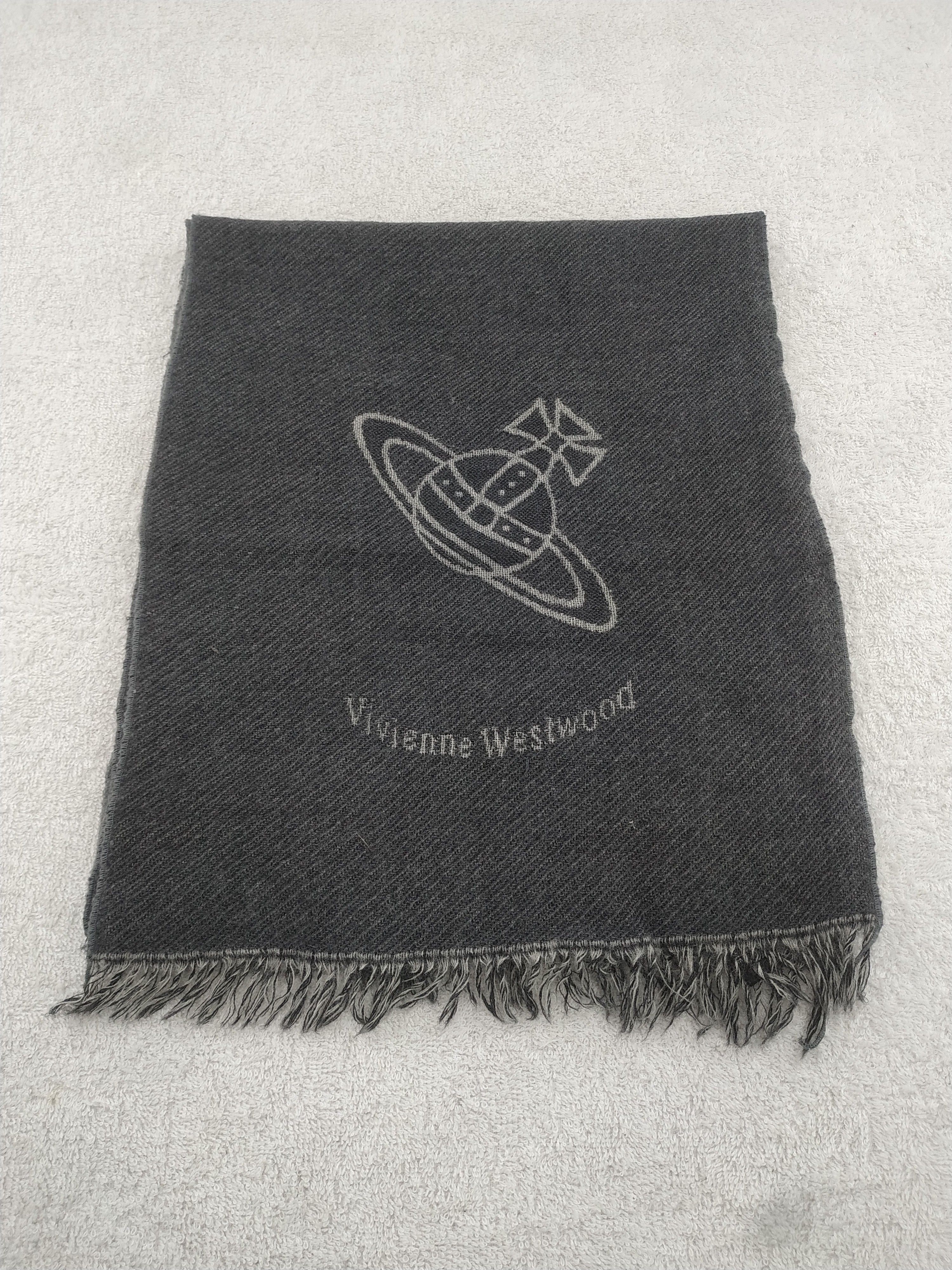 Vivienne Westwood Vintage Vivienne Westwood Scarf/Muffler/Neckwear MF183 Size ONE SIZE - 1 Thumbnail