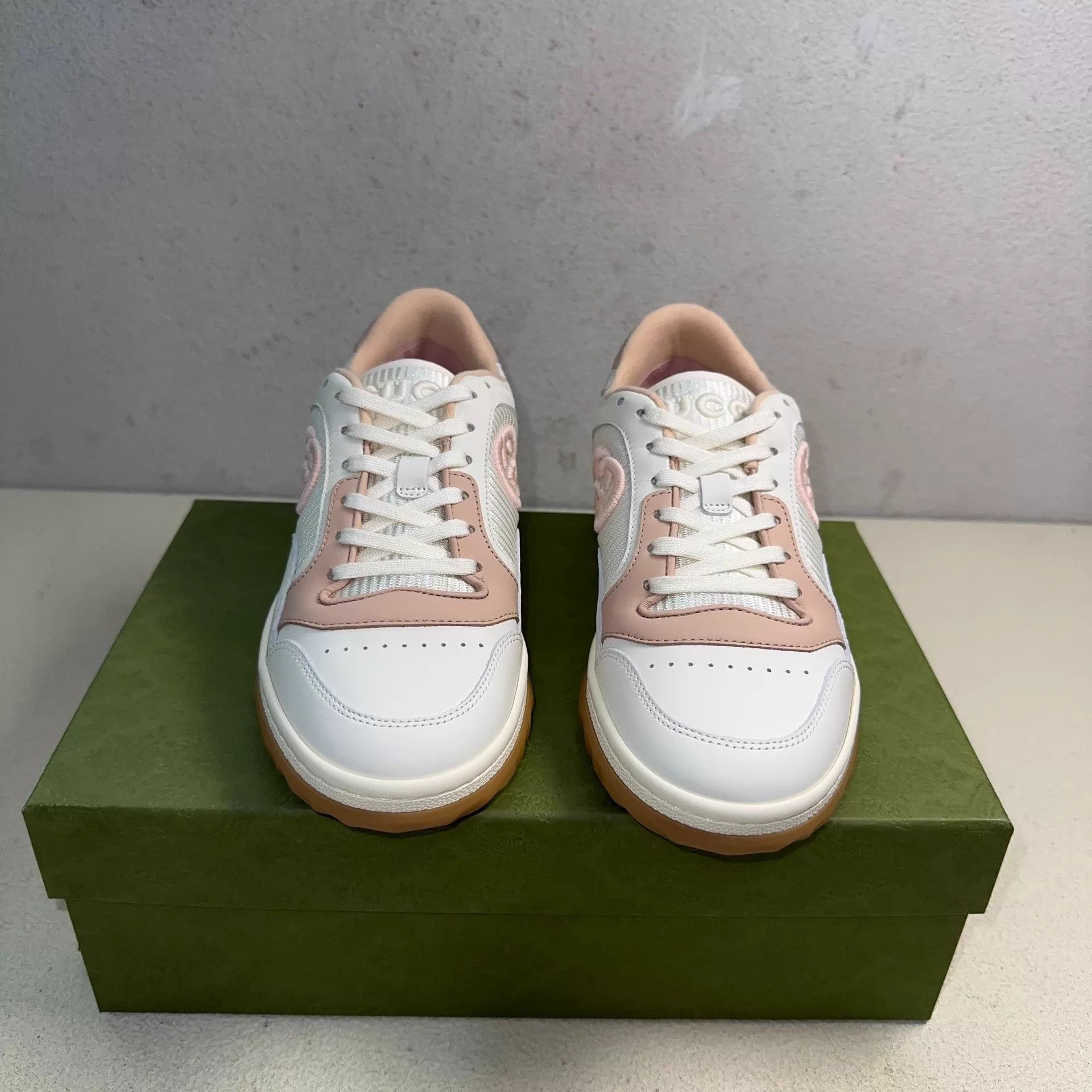Gucci Gucci MAC80 Leather Low Top Women's White Pink 36.5/37/37.5 Size US 7 / IT 37 - 2 Thumbnail
