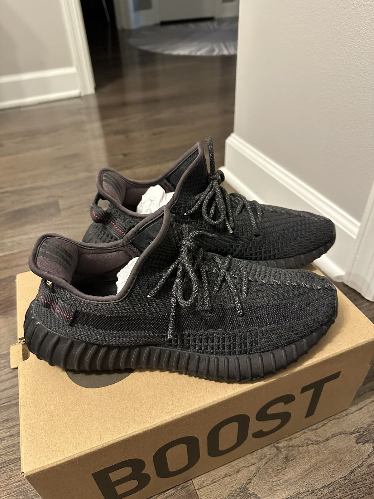 Adidas Yeezy Boost 350 V2 Size US 9.5 / EU 42-43 - 1 Thumbnail