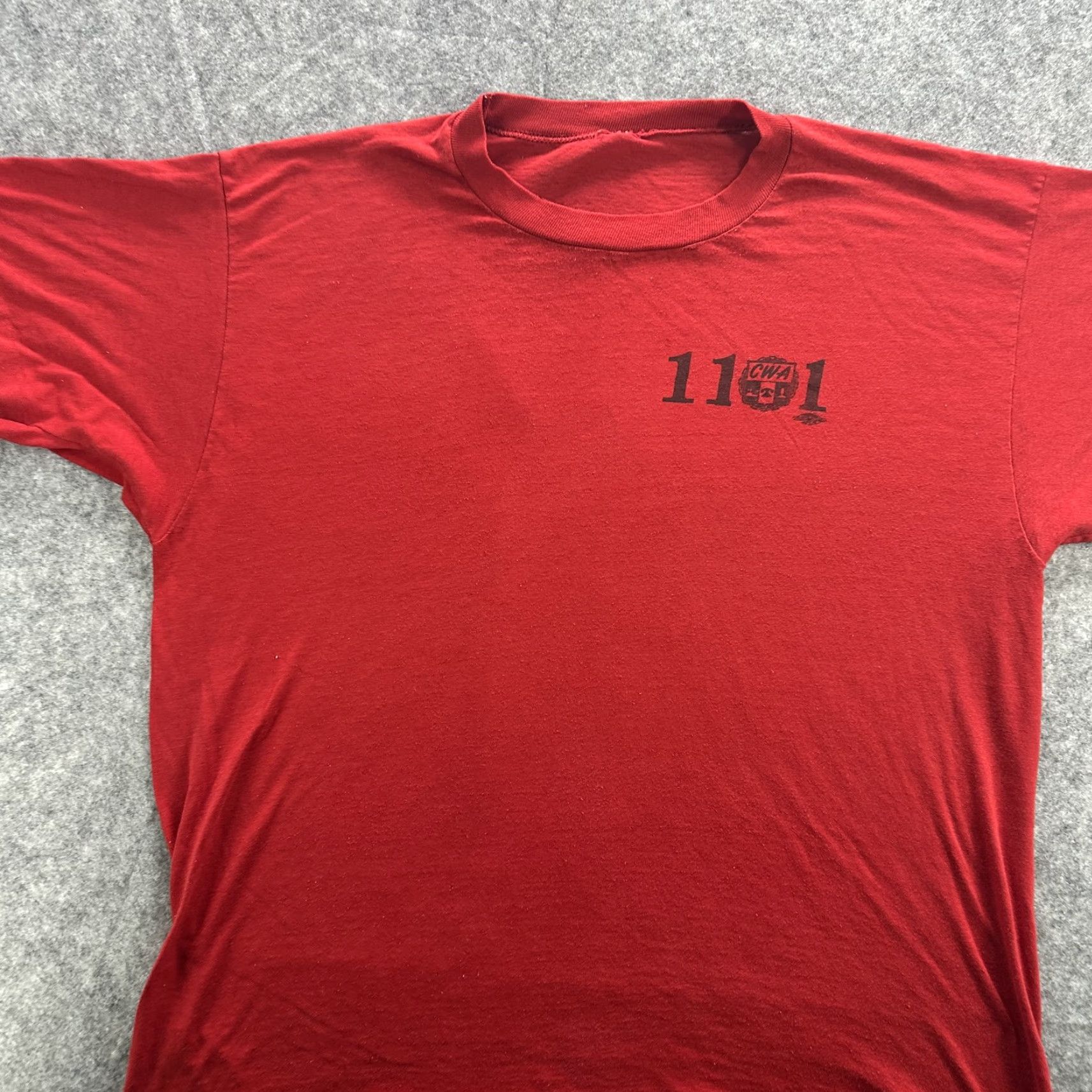Vintage VINTAGE CWA Union Graphic T-Shirt Men XL Red 90s Workwear Vintage Communications Size US XL / EU 56 / 4 - 2 Thumbnail