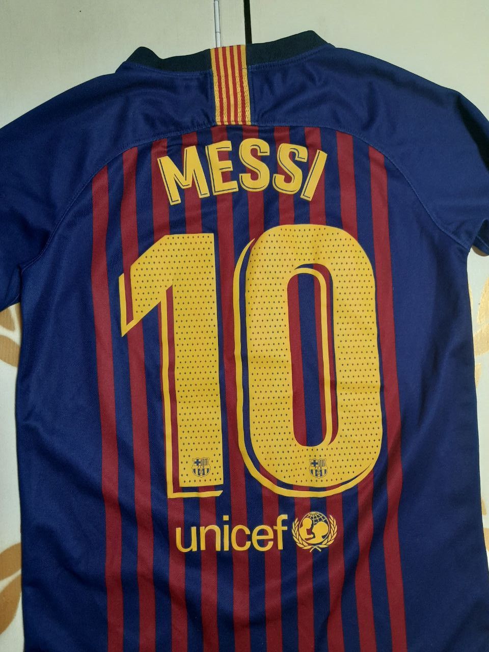 Nike Nike Barcelona FC Jersey #10 Messi 2018-2019 kids size XL Size US XS / EU 42 / 0 - 11 Thumbnail