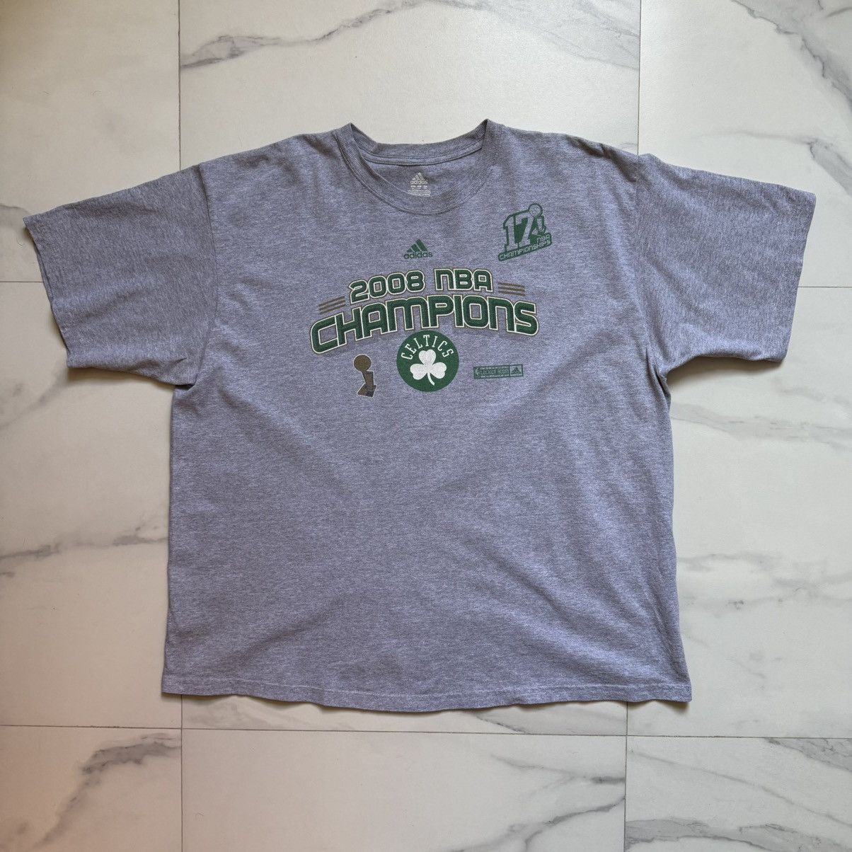Adidas Vintage Y2K Boston Celtics NBA Champions Tee Size US XXL / EU 58 / 5 - 2 Thumbnail