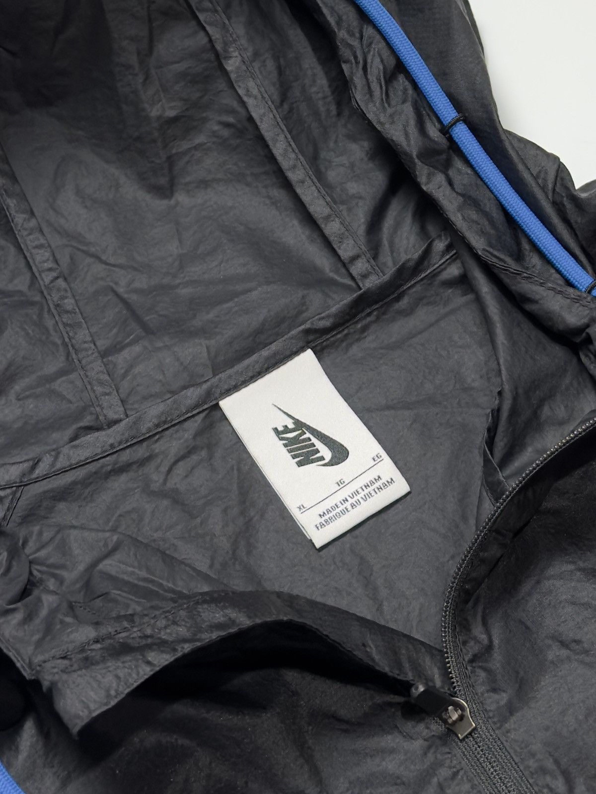 Nike AW19 Off-White x Nike Running Jacket with Fanny Pack Size XL / US 12-14 / IT 48-50 - 4 Thumbnail