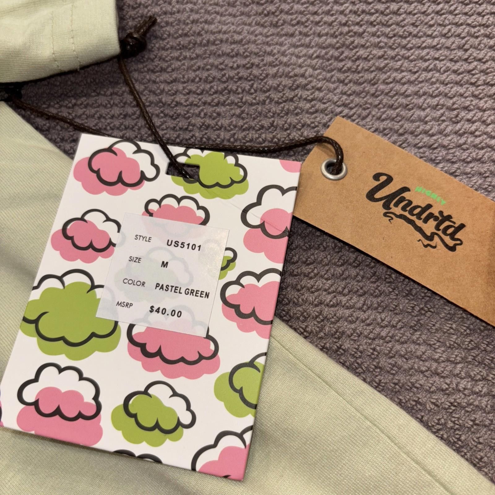 Other Men's UNDRTD Pastel Green T-Shirt Size Medium New with Tags Size US M / EU 48-50 / 2 - 6 Thumbnail