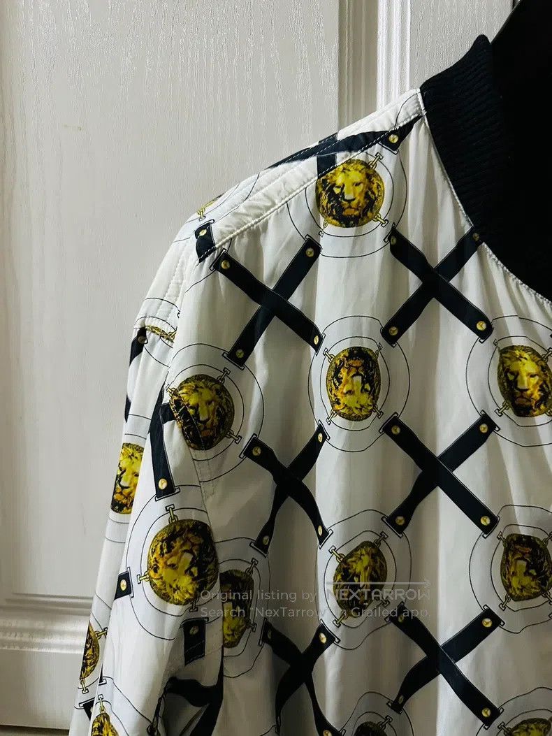 Versace Versace White flight jacket thick cotton jacket top Size US XL / EU 56 / 4 - 4 Thumbnail