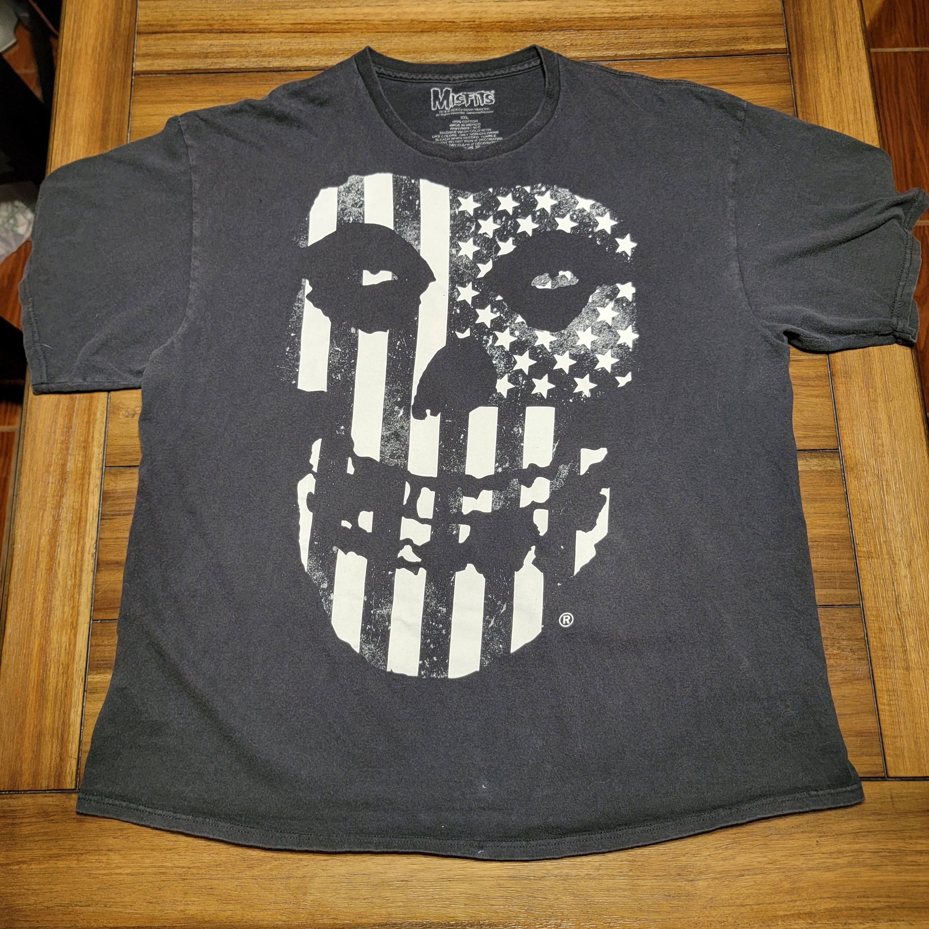 Misfits Misfits SS Black Unisex Tee American Flag Face - Size XXL Size US XXL / EU 58 / 5 - 1 Thumbnail