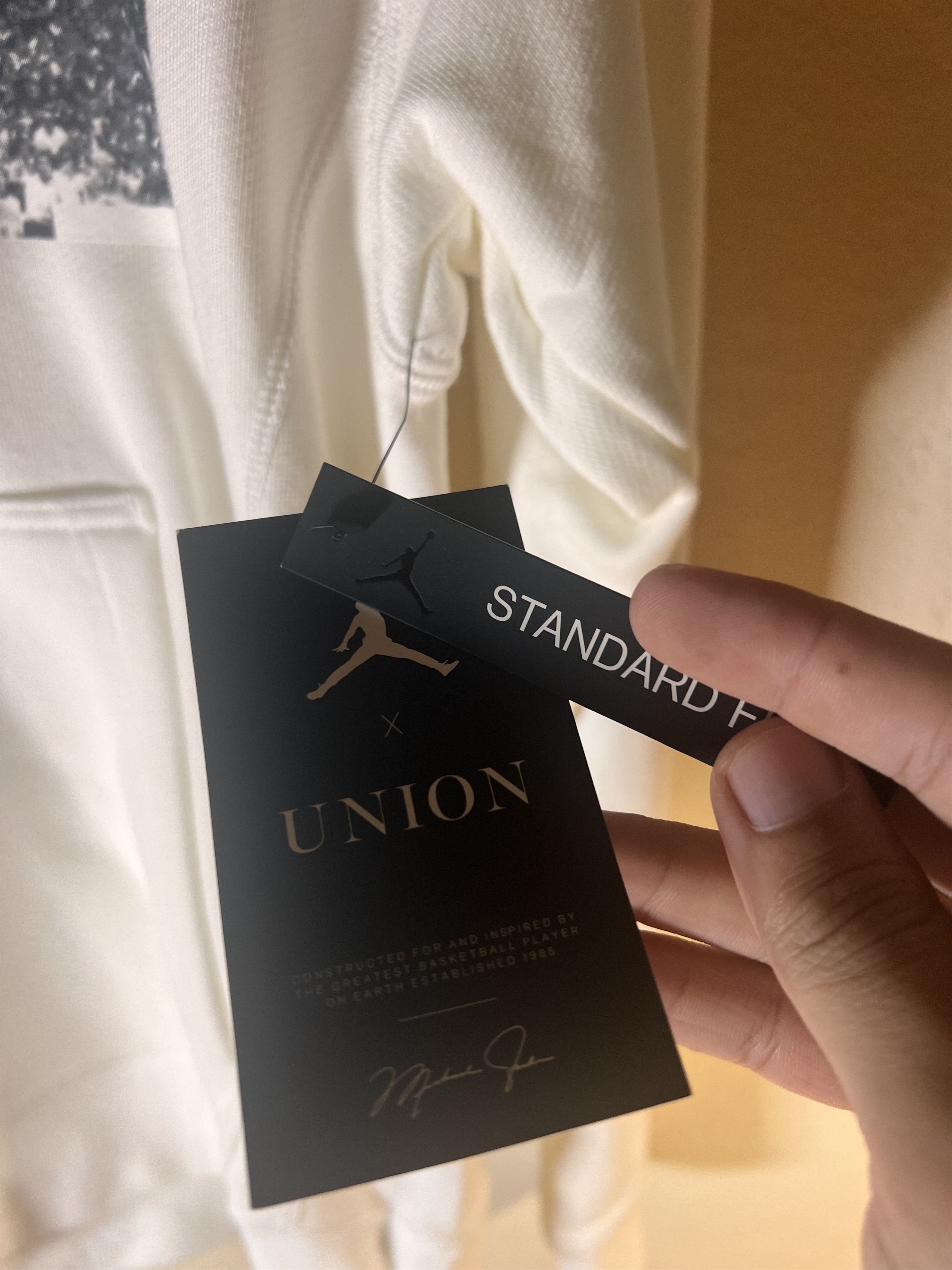 Jordan Brand Air Jordan X Union LA Flying High Hooded ‘White’ Size US XS / EU 42 / 0 - 9 Thumbnail