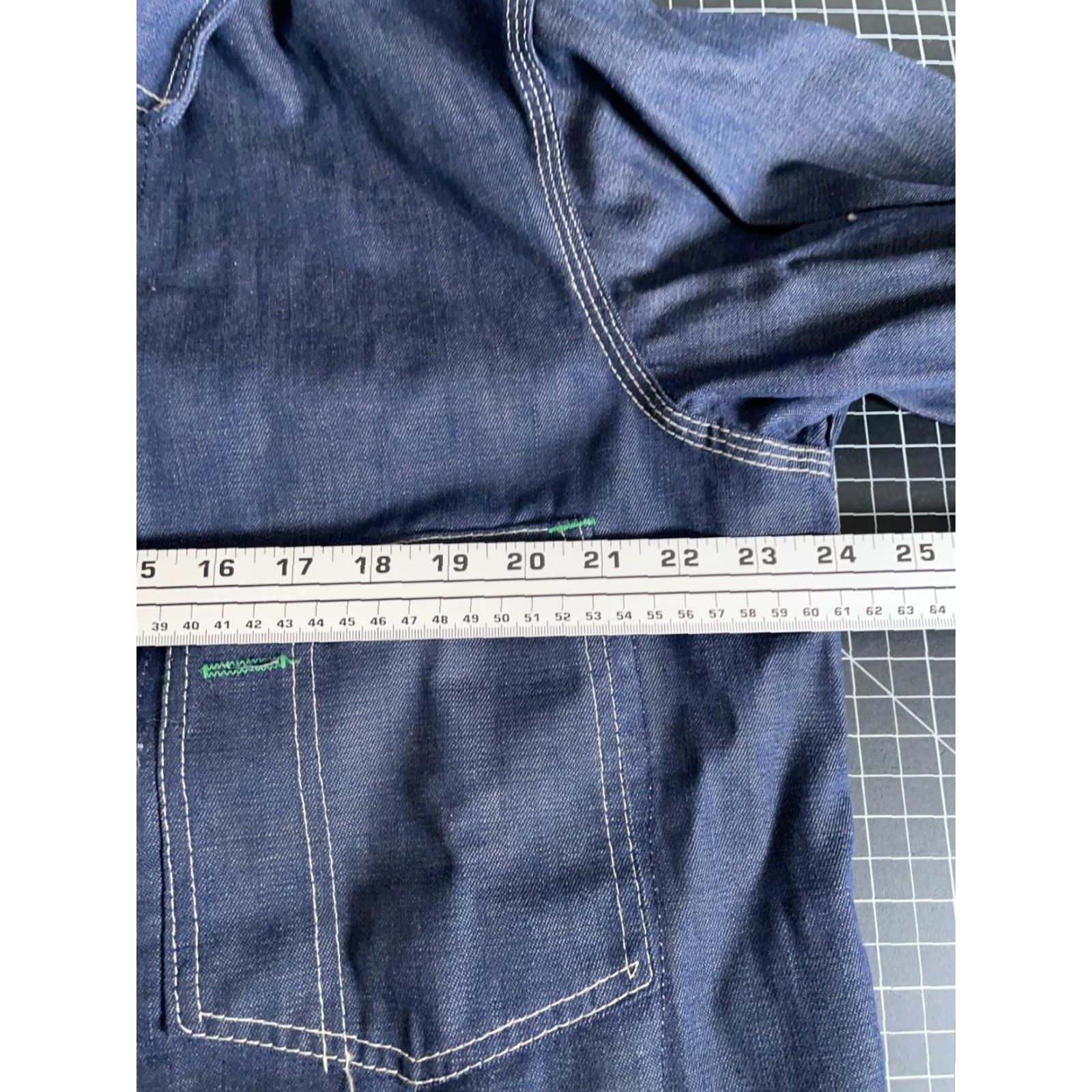 Vintage VINTAGE OshKosh B'gosh Denim Chore Jacket Men 42 Long Blue Union Made Unlined Jeans Jacket Hipster Retro Size US XS / EU 42 / 0 - 6 Thumbnail