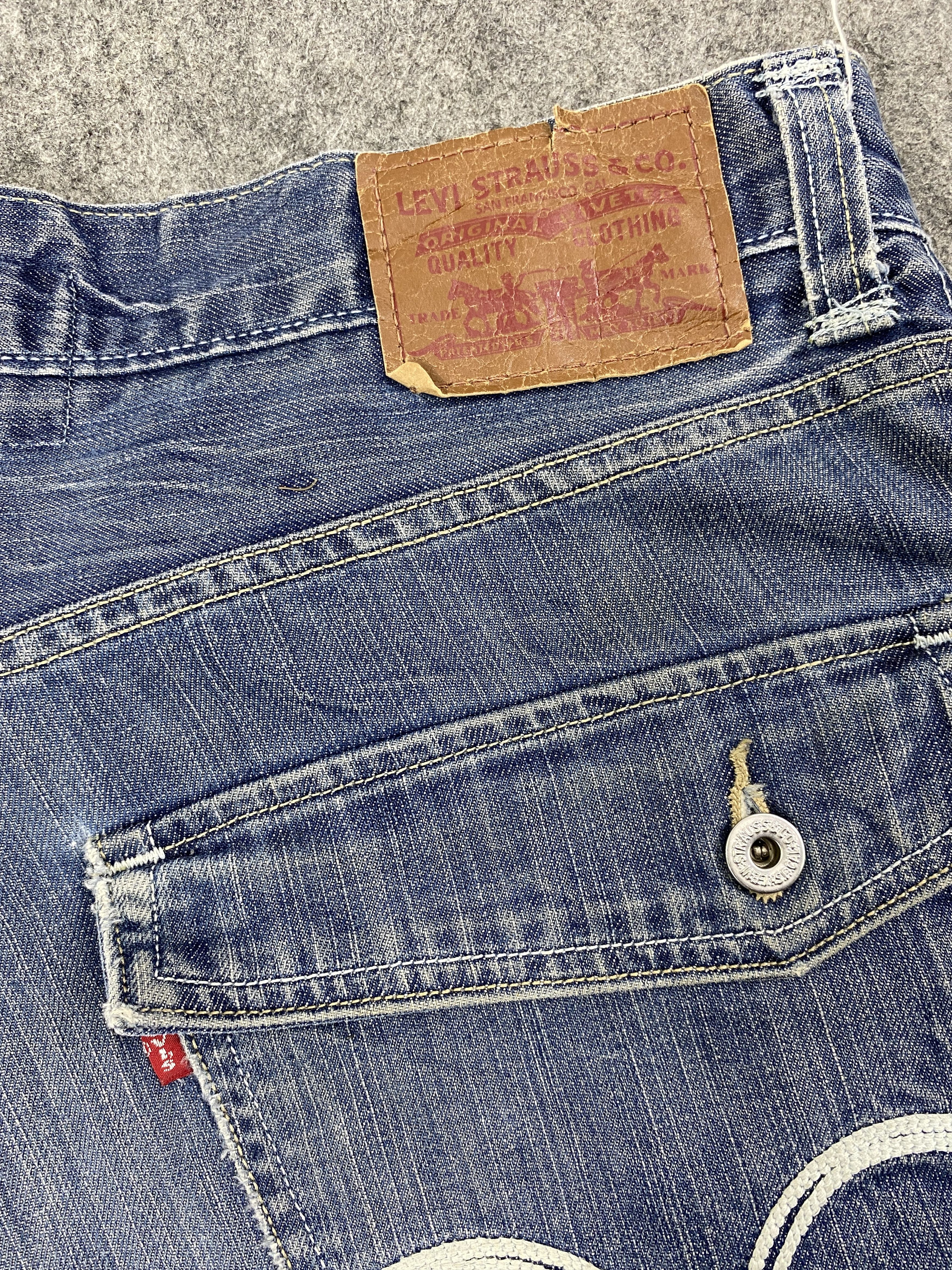 Japanese Brand Blue Vintage Levi's 569 Jeans 38x32.5 Denim -JN1978 Size US 38 / EU 54 - 10 Thumbnail