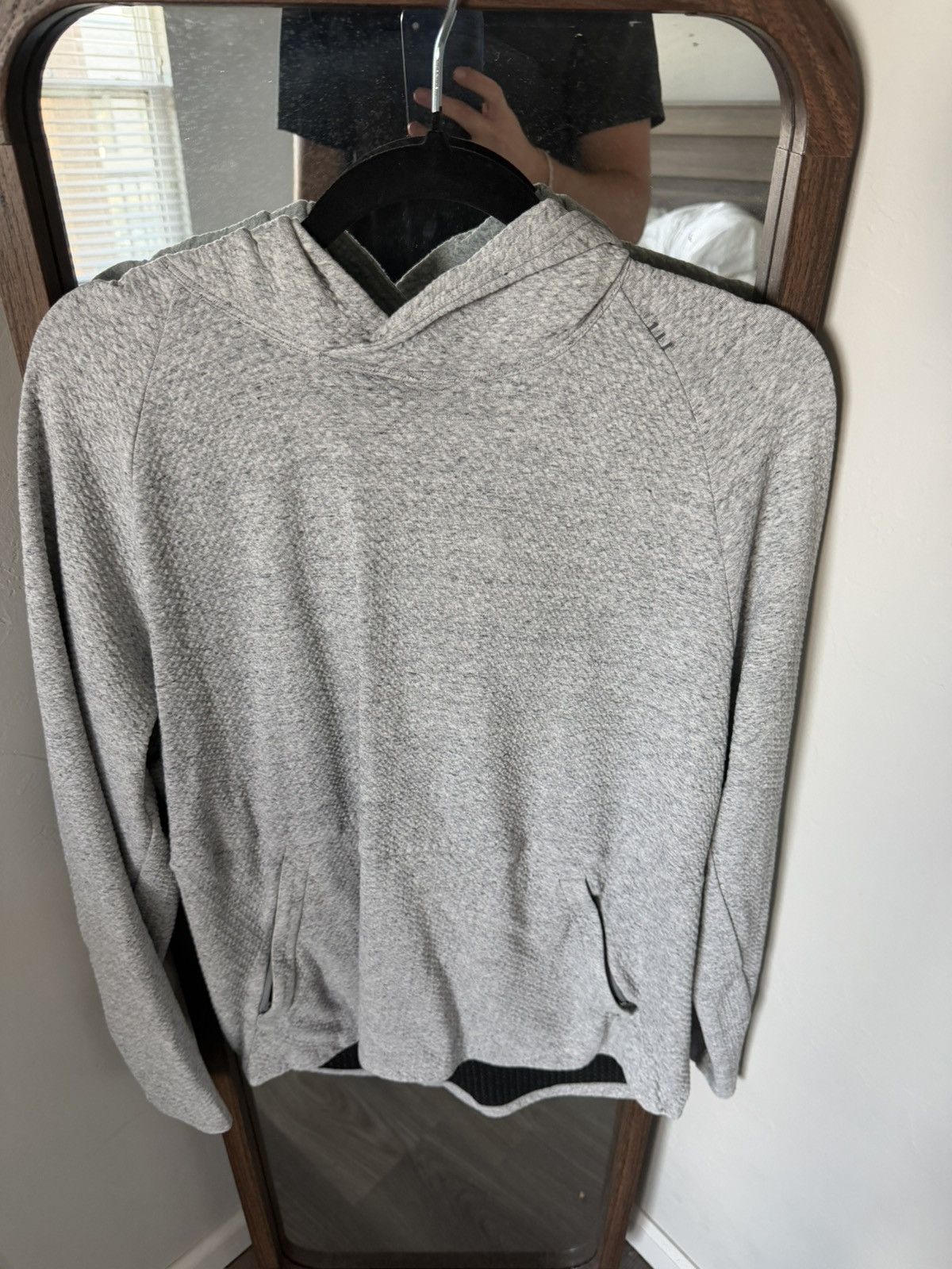 Lululemon Lululemon Textured Performance Hoodie Grey Size US L / EU 52-54 / 3 - 1 Thumbnail
