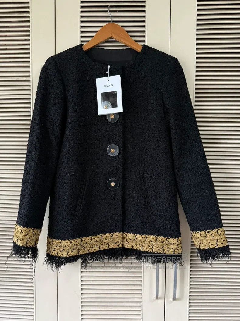 Chanel Chanel Metropolitan Series Black Gold-plated Jacket Size XXS / US 00 / IT 34 - 1 Thumbnail
