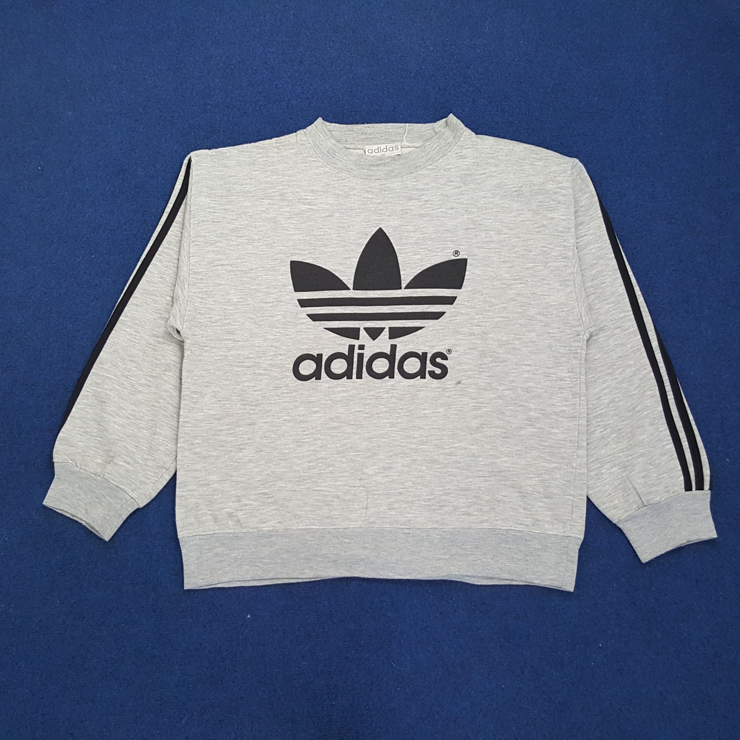Adidas × Vintage Vintage Adidas Stripes Big Logo Streetwear Tshirt Size US M / EU 48-50 / 2 - 1 Thumbnail