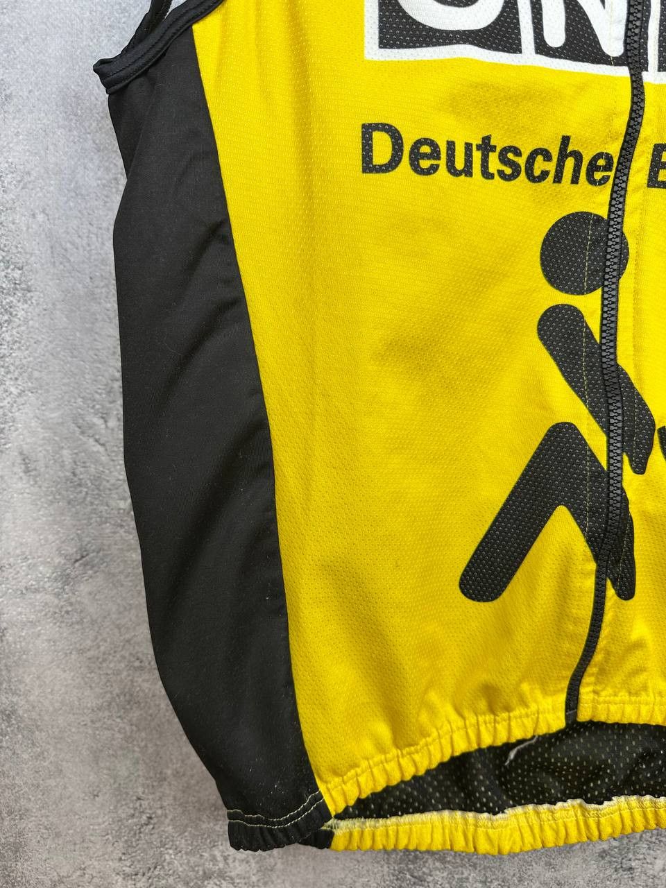 Vintage Vintage Castelli ONCE Deutsche Bank Cycling Vest Size US L / EU 52-54 / 3 - 6 Thumbnail
