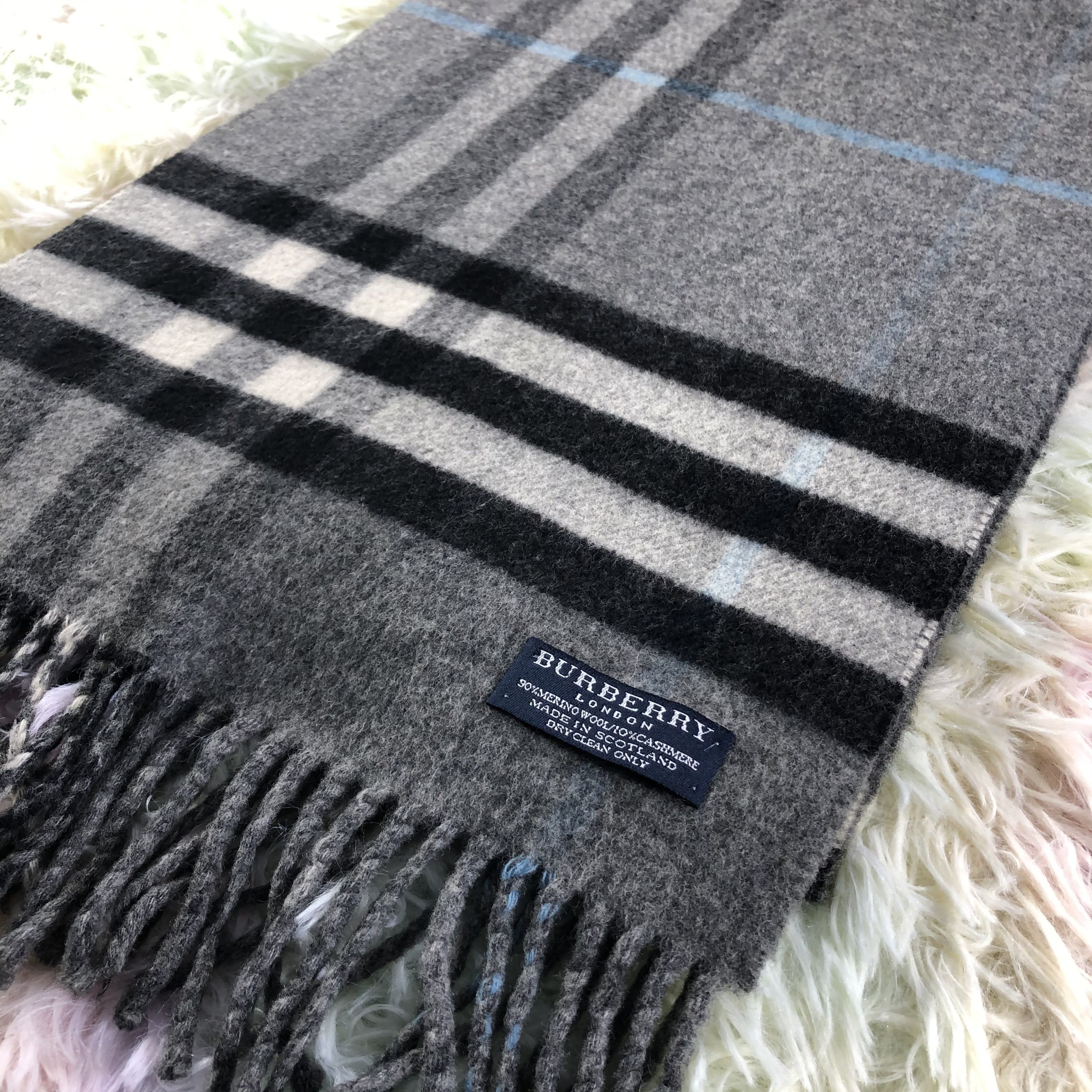 Burberry × Vintage Burberry Scarf / Muffler / Neckwear - KM523 Size ONE SIZE - 5 Thumbnail