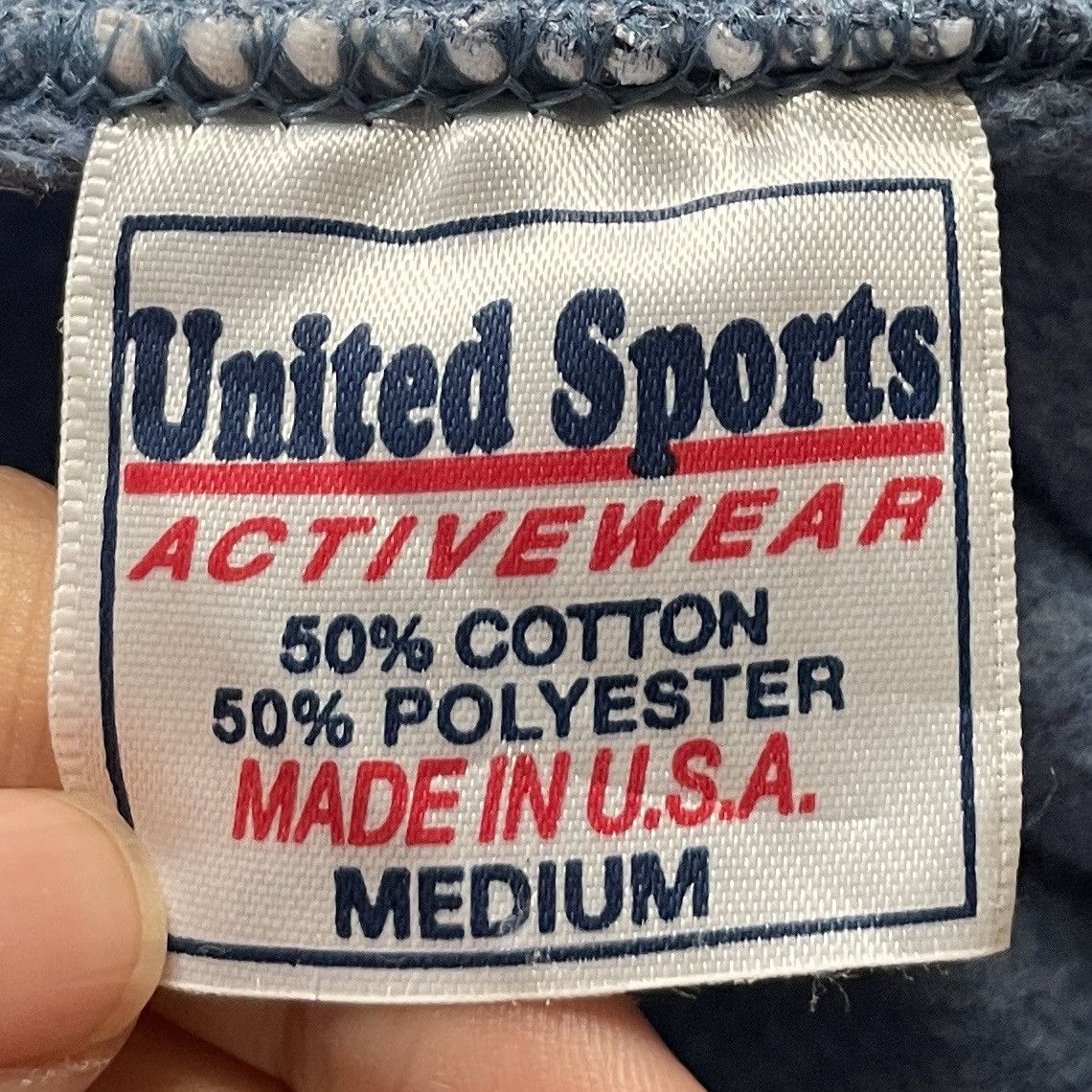 Vintage Vintage United Sport Plain Sweatshirt 1990s Size US M / EU 48-50 / 2 - 9 Thumbnail