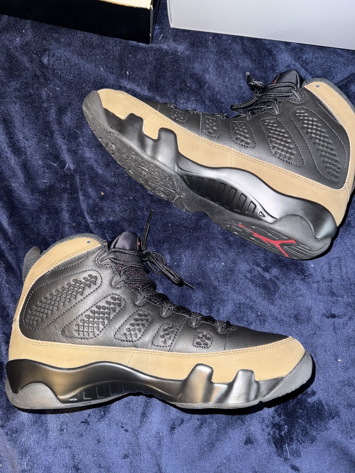Jordan Brand Jordan 9 Olive Size US 10 / EU 43 - 2 Thumbnail