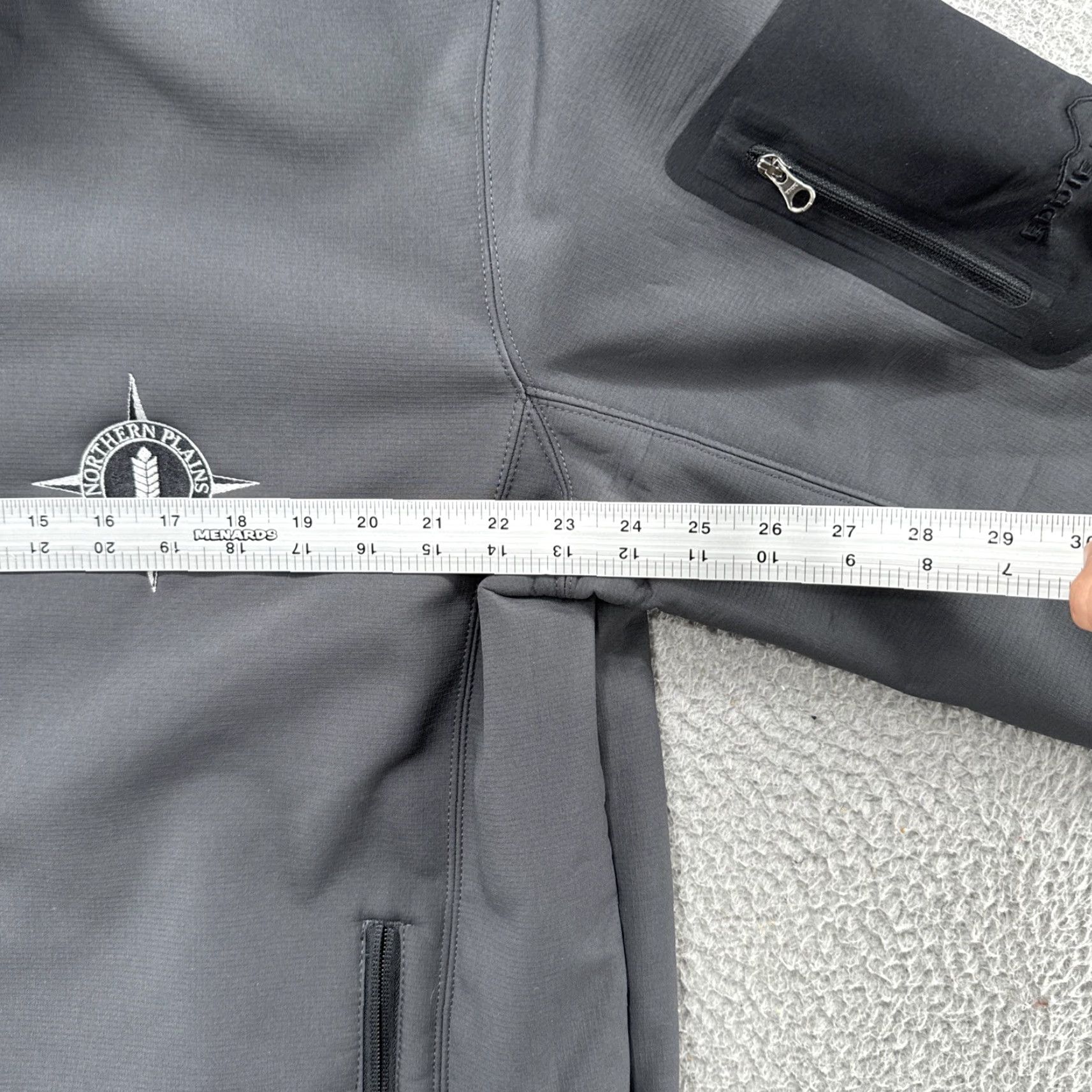 Eddie Bauer Eddie Bauer Northern Plains Railroad Embroidered Logo Full Zip Jacket Mens 2XL Gray Fleece Polyester Jacket/Coat Length Mid-Length Regular Mens Top Size US XXL / EU 58 / 5 - 6 Thumbnail
