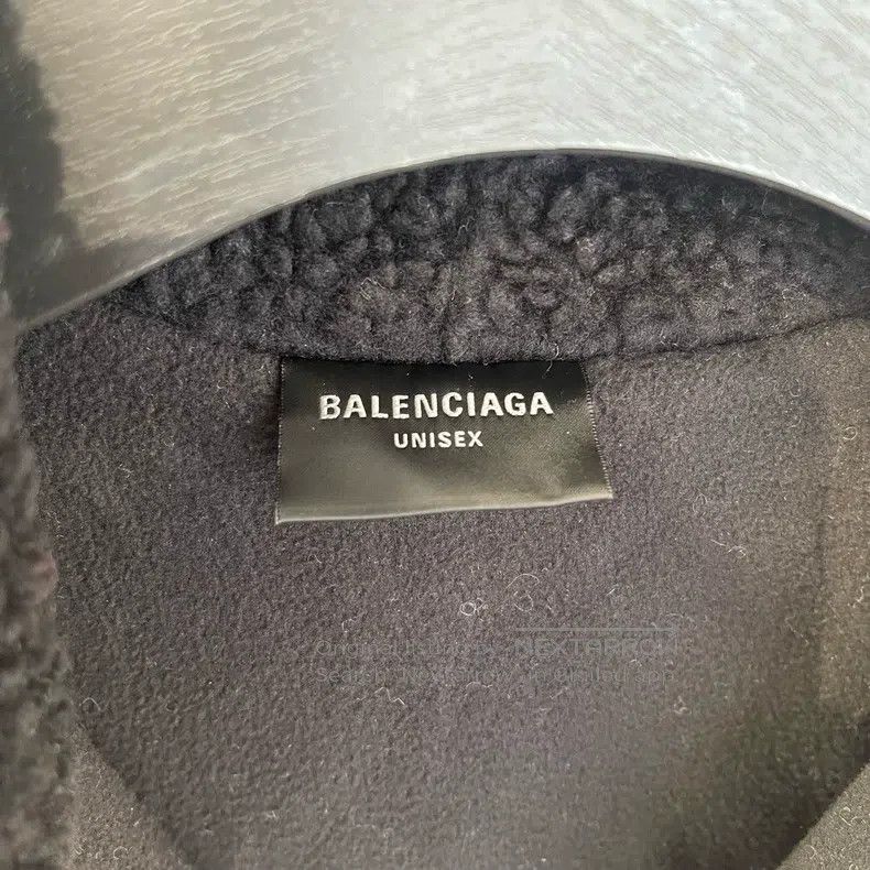 Balenciaga Balenciaga Side Logo Teddy Fleece Jacket Size US S / EU 44-46 / 1 - 3 Thumbnail