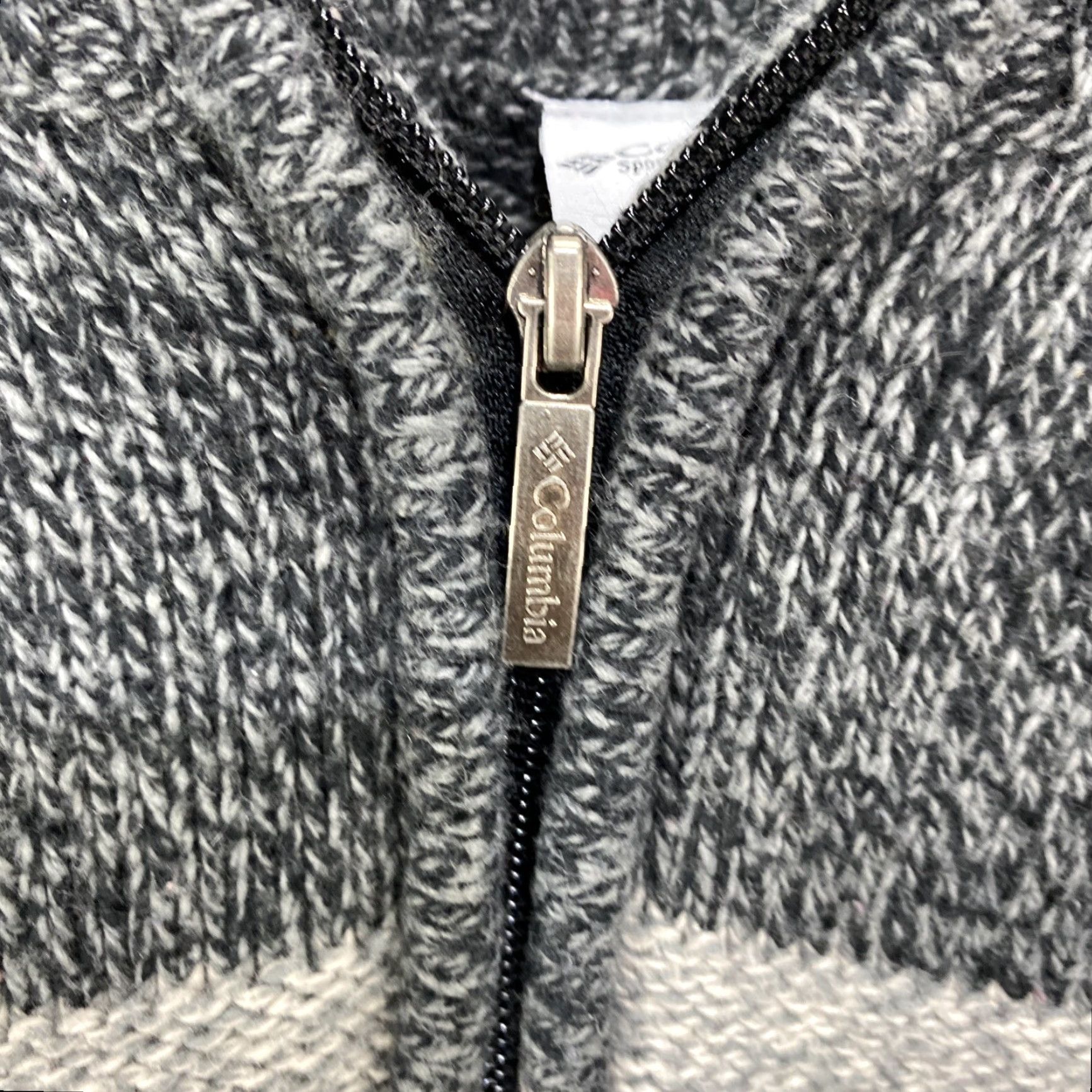 Vintage Columbia Sweater Men’s Mock Neck 1/4 Zip Pullover Wool Blend XL Gray Solid Knit Classic Outdoor Mens Size US XL / EU 56 / 4 - 3 Thumbnail