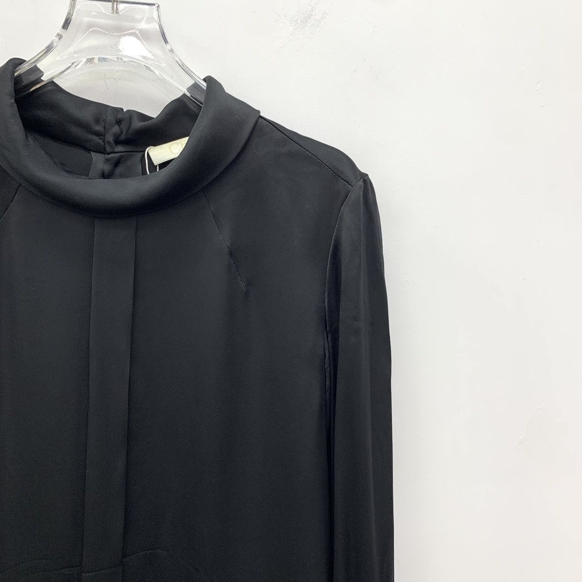 Chloe Chloe Silk Crew Neck Single-breasted Long Sleeve Shirt K26WX Size XS / US 0-2 / IT 36-38 - 3 Thumbnail