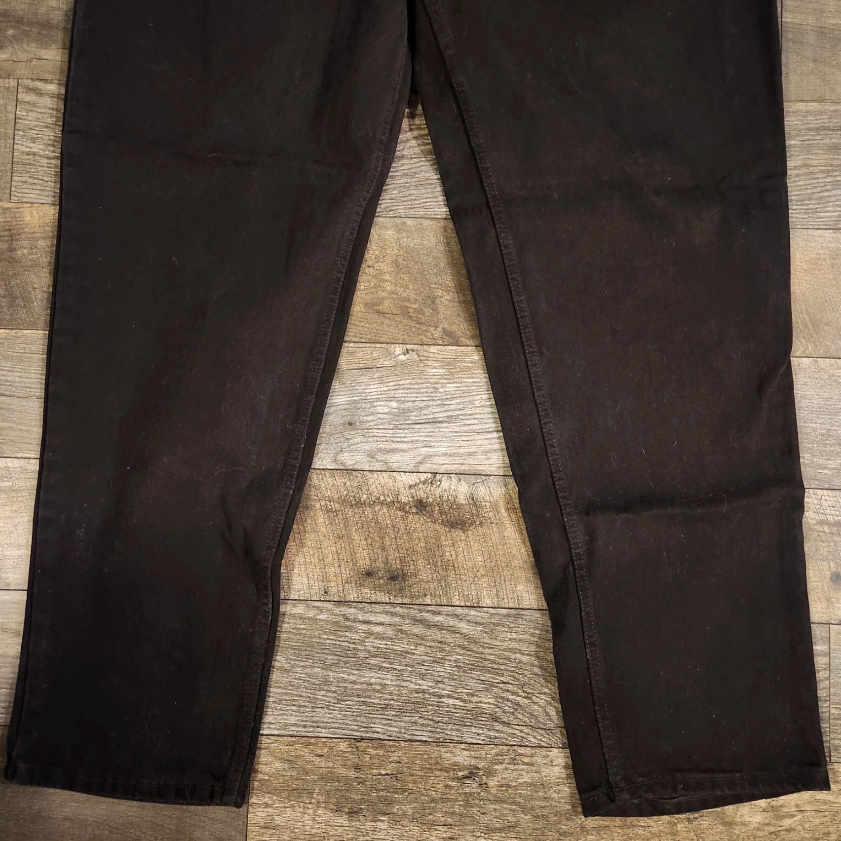 Levi's VINTAGE Levi's 545 Jeans Black 90s USA Big & Tall Mens 44x34 Distressed Tapered Loose Fit Denim Cotton Shorts? Size US 44 / EU 60 - 2 Thumbnail