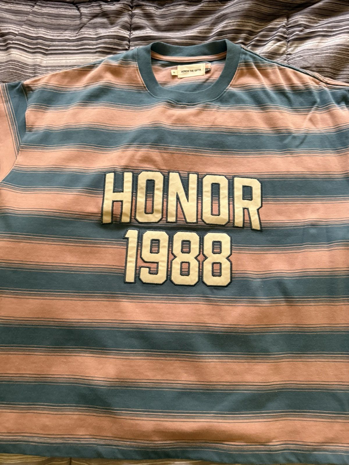 Honor the Gift Honor the gift tee size medium Size US M / EU 48-50 / 2 - 1 Thumbnail