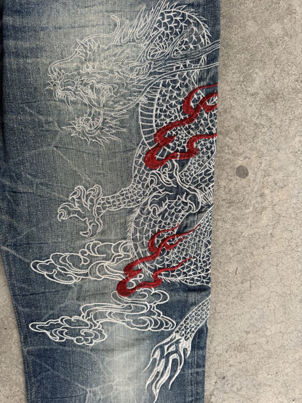 Japanese Brand Japanese Fugutaiten Embroidered Jeans Distressed Size US 33 - 14 Thumbnail