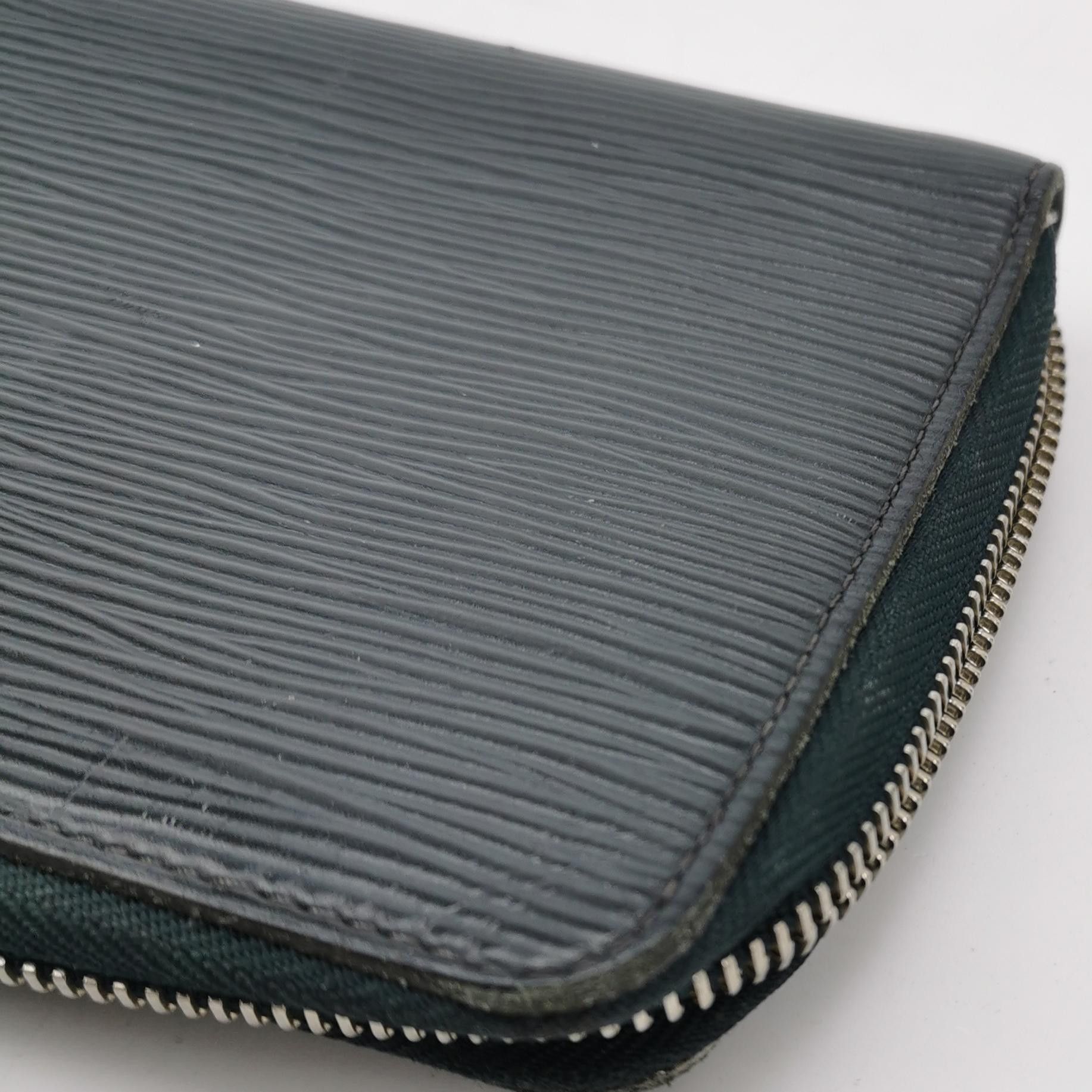 Louis Vuitton Louis Vuitton (LV) Zippy Medium Leather Zipper Classic All- Size ONE SIZE - 7 Thumbnail