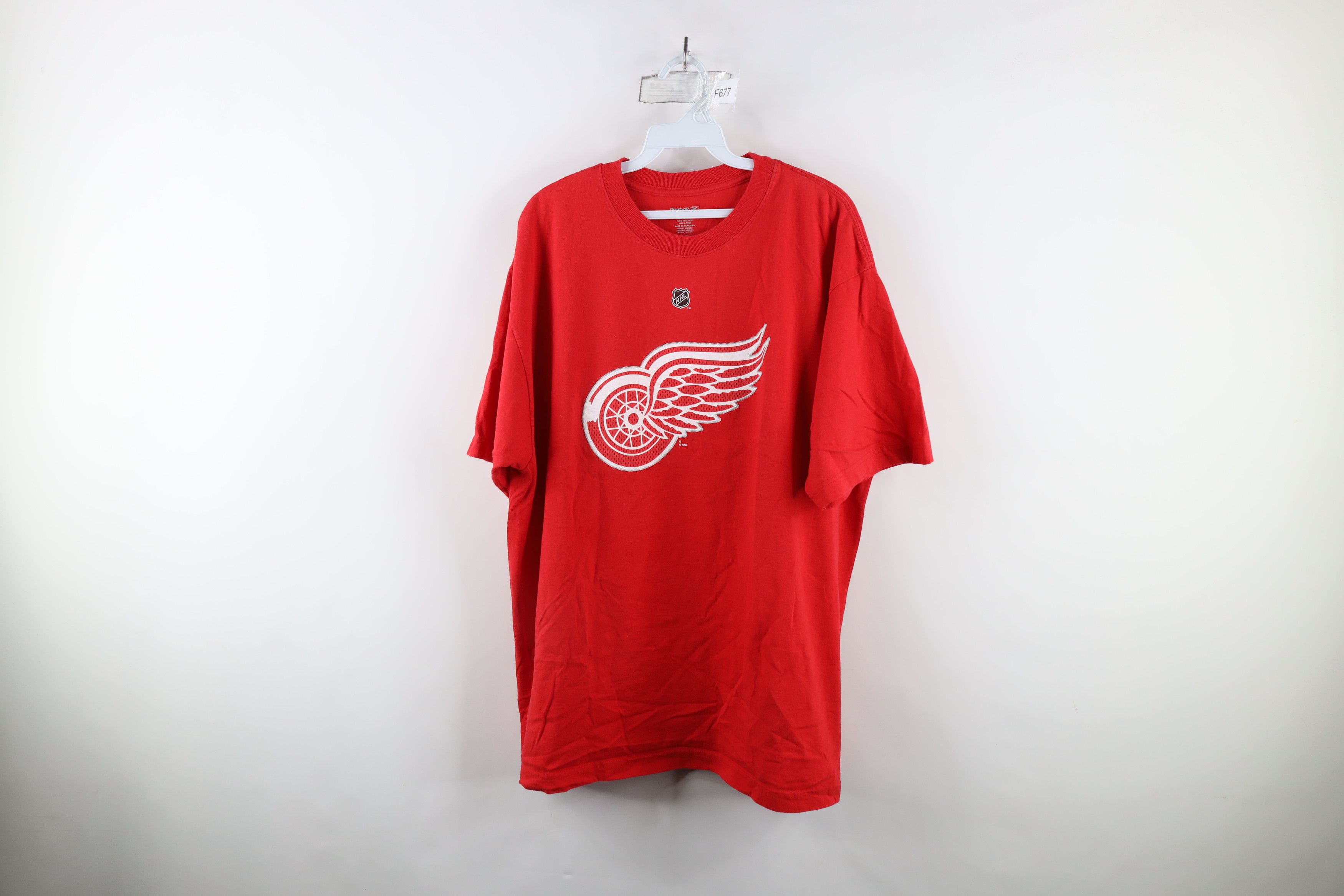 Reebok × Vintage Vintage Reebok Detroit Red Wings Hockey Jersey T-Shirt Size US XL / EU 56 / 4 - 1 Thumbnail