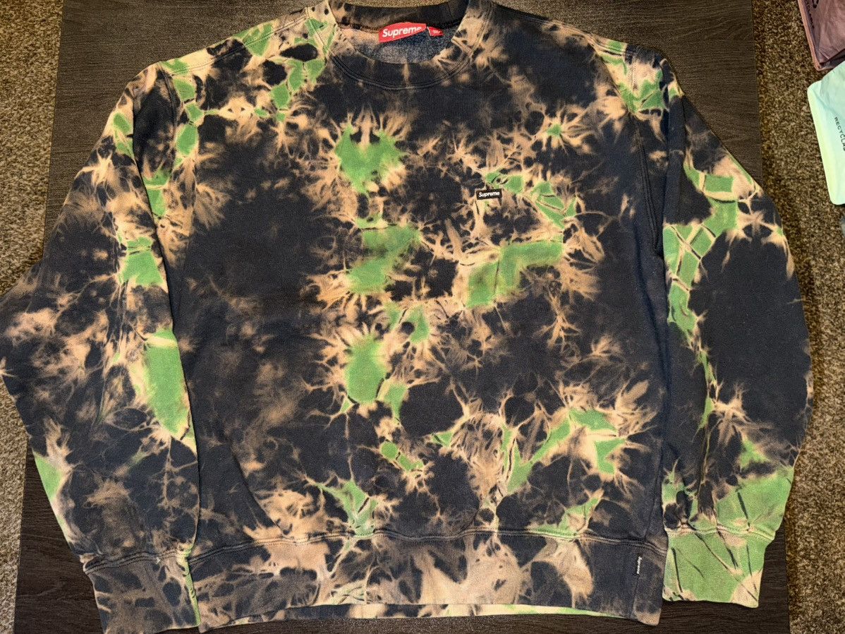 Supreme Small Box Crewneck Multi Dyed M supreme Small Box Crewneck