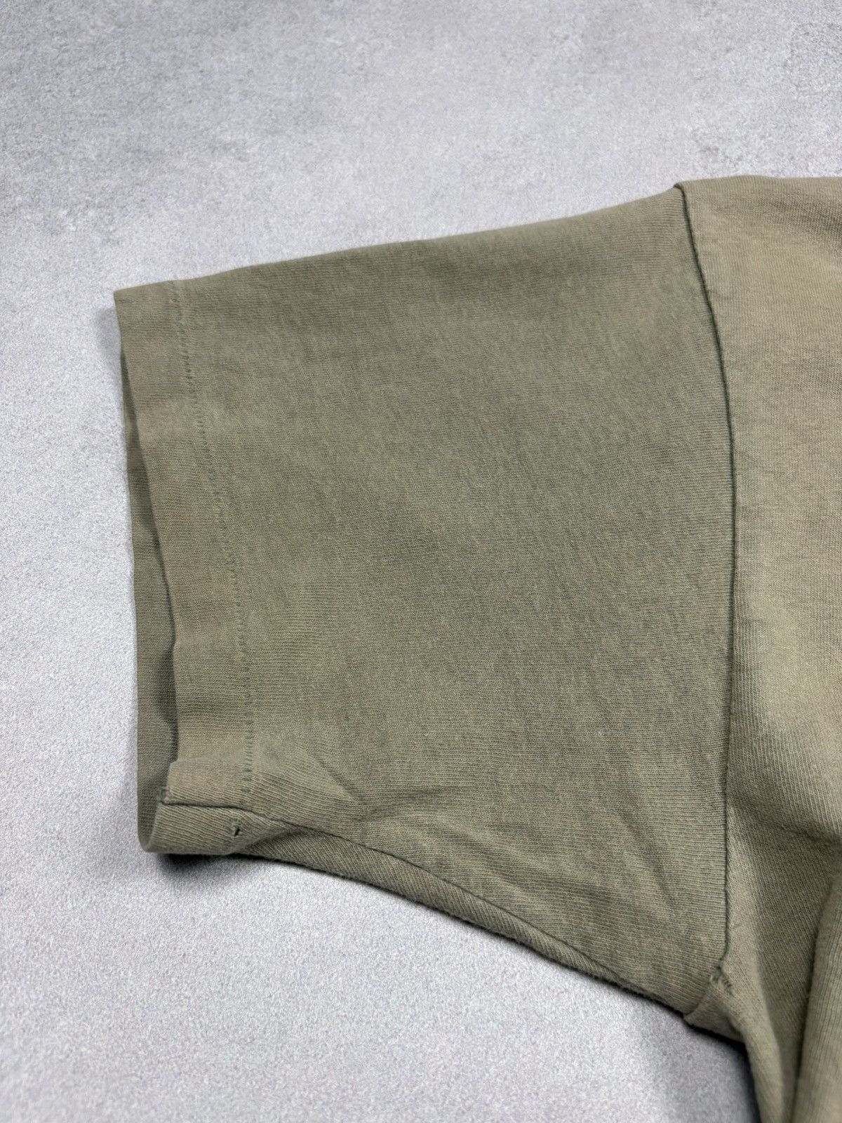 Quicksilver Vintage Faded 90s Quiksilver Big Logo Graphic T-Shirt USA M Size US M / EU 48-50 / 2 - 20 Thumbnail