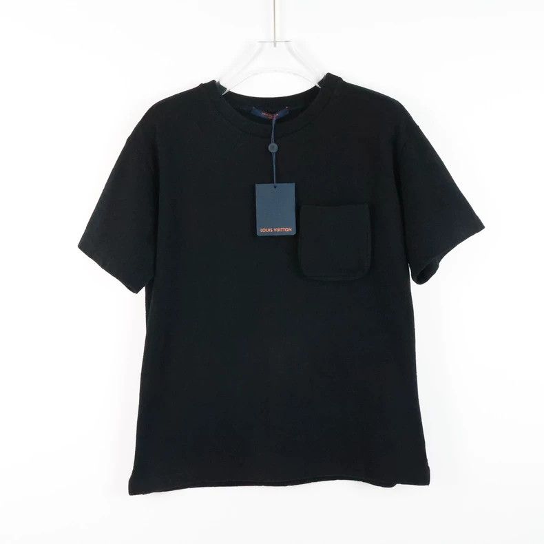 Louis Vuitton Louis Vuitton short sleeves Size US M / EU 48-50 / 2 - 1 Thumbnail