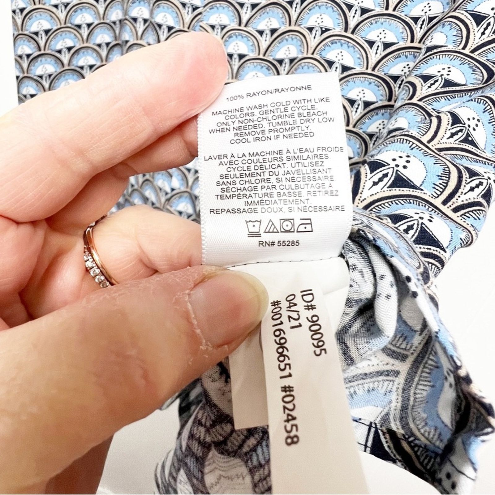 Express Express Blue & White Geometric Print Shirt Men’s XL Size US XL / EU 56 / 4 - 6 Thumbnail