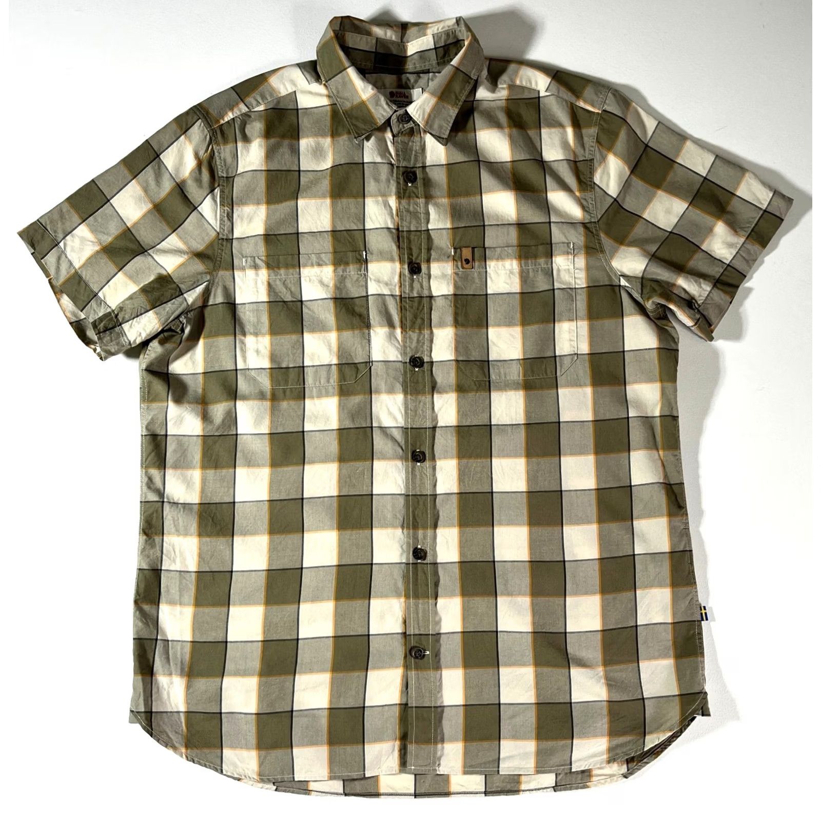 Vintage Men's Fjällräven High Coast Big Check Short Sleeve Shirt Sz L Size US L / EU 52-54 / 3 - 3 Thumbnail