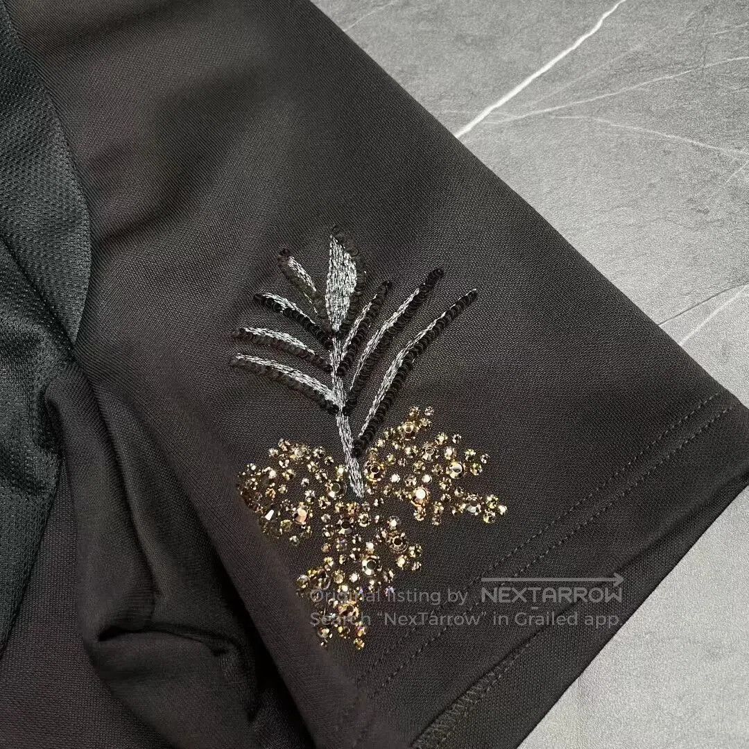 Louis Vuitton louis vuitton logo print short sleeve shirt. Size US XL / EU 56 / 4 - 5 Thumbnail
