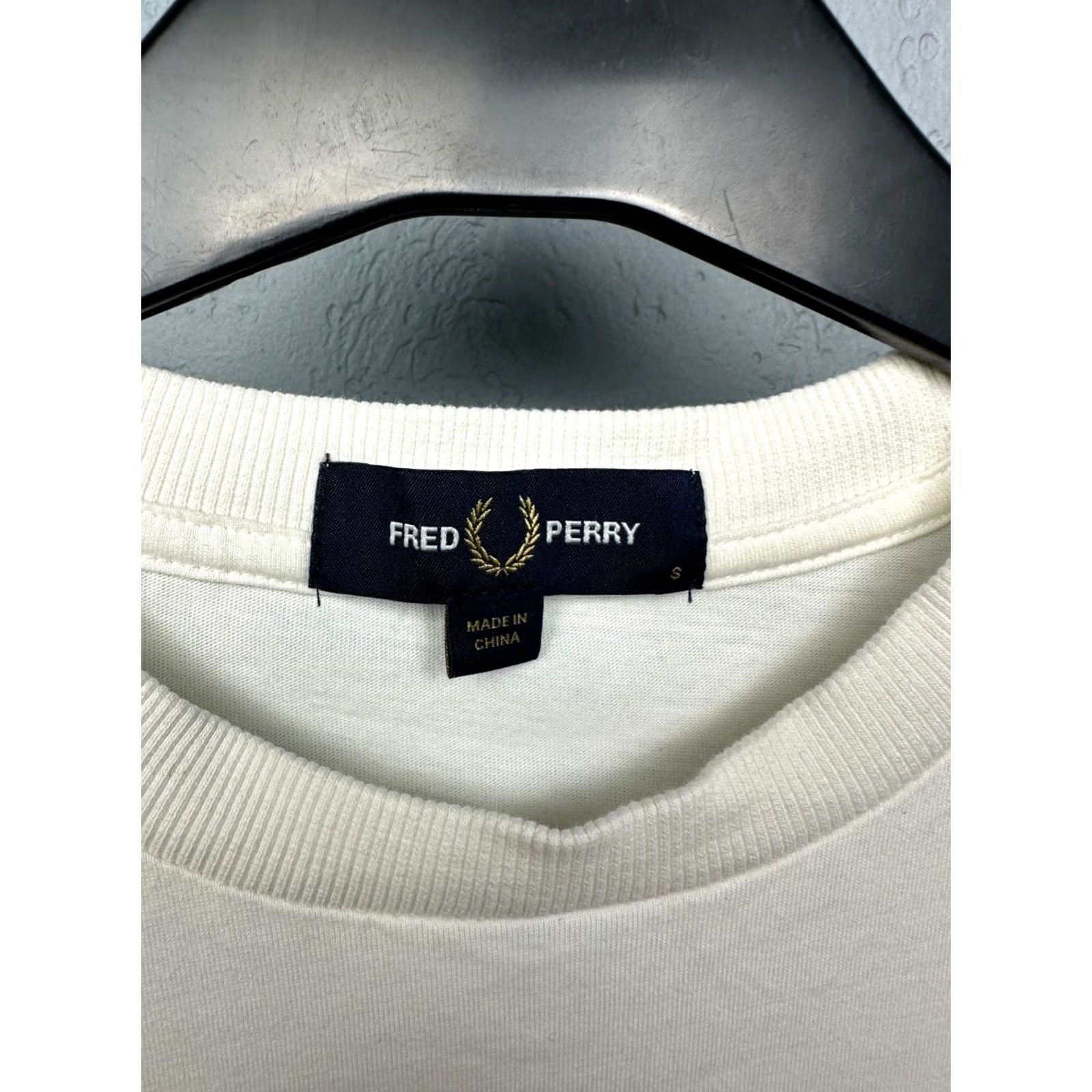 Fred Perry Fred Perry Mens Crew Neck T-Shirt Tee Size S White Cotton Logo Shirt Mens Shirt S White Logo Size US S / EU 44-46 / 1 - 4 Thumbnail