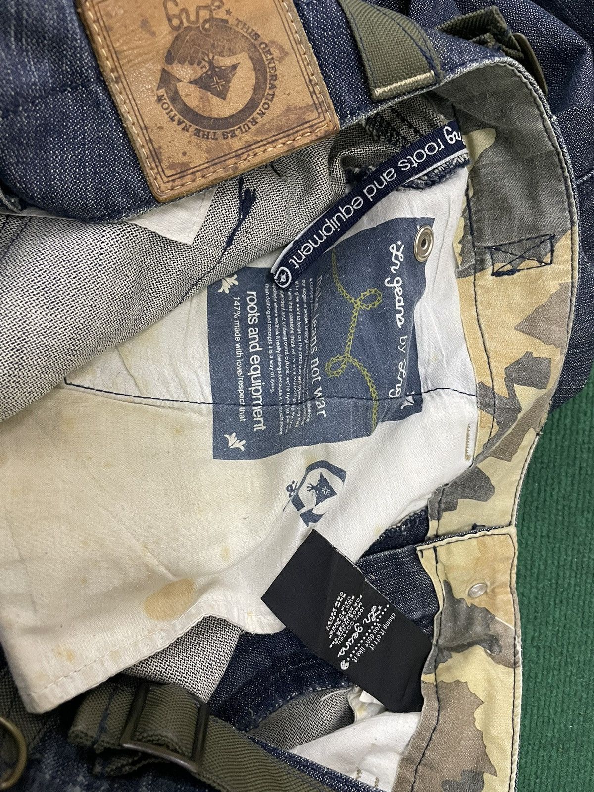 Japanese Brand LNG Multi Pockets Flair Cut Jeans Size US 35 - 13 Thumbnail